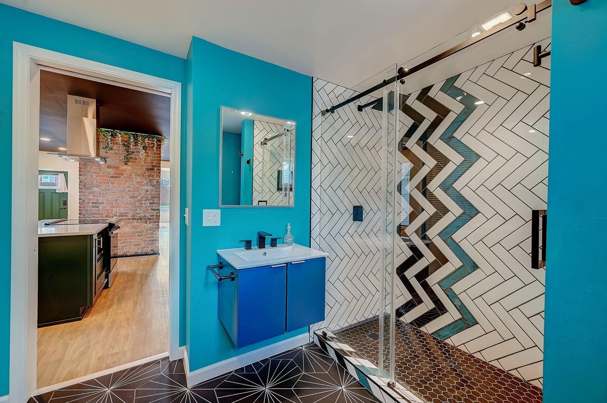 606 Stewart Ave, Columbus OH  43206-2884 exterior