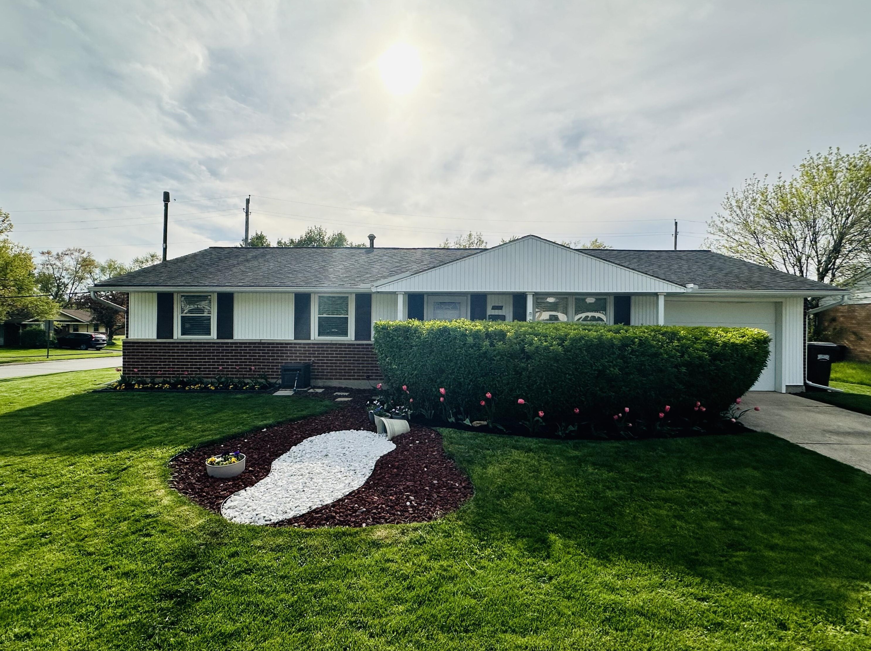 3660 Managua Dr, Westerville, OH 43081-4118