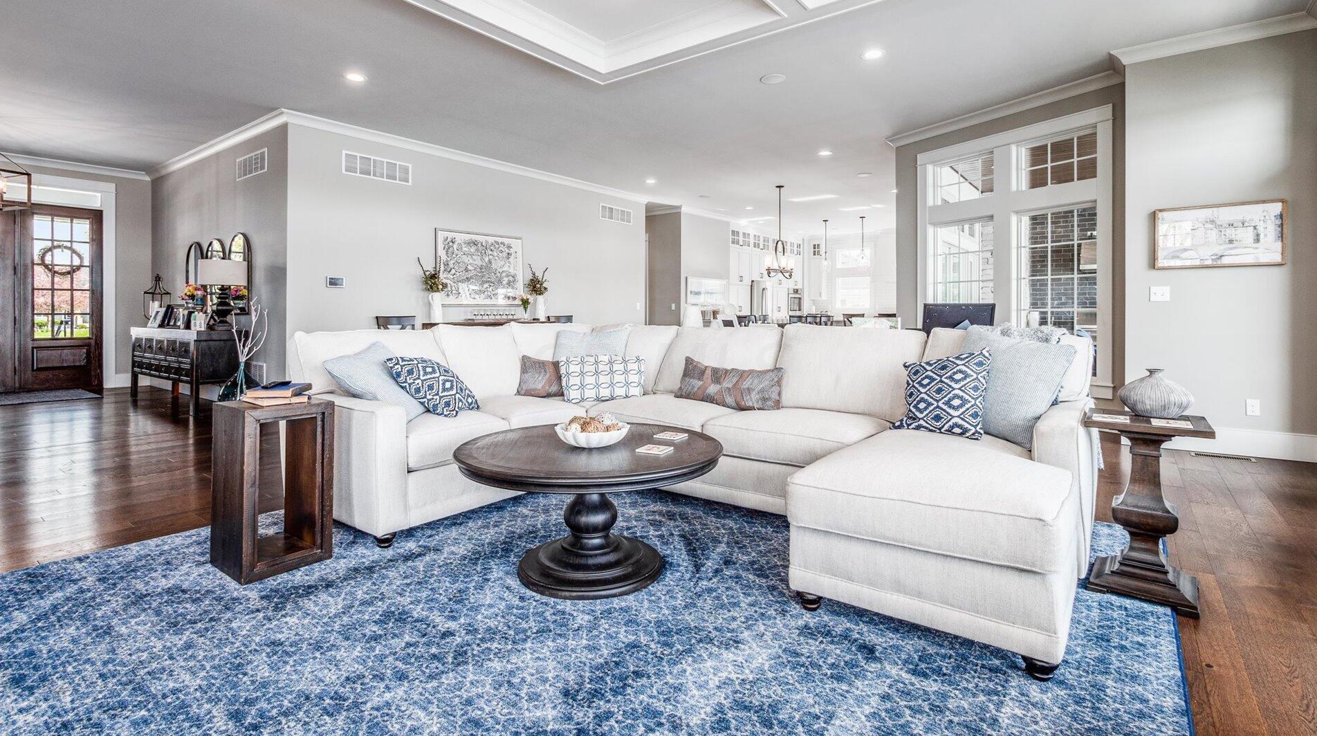 155 Sprague Dr, Hebron OH 43025-9627 exterior