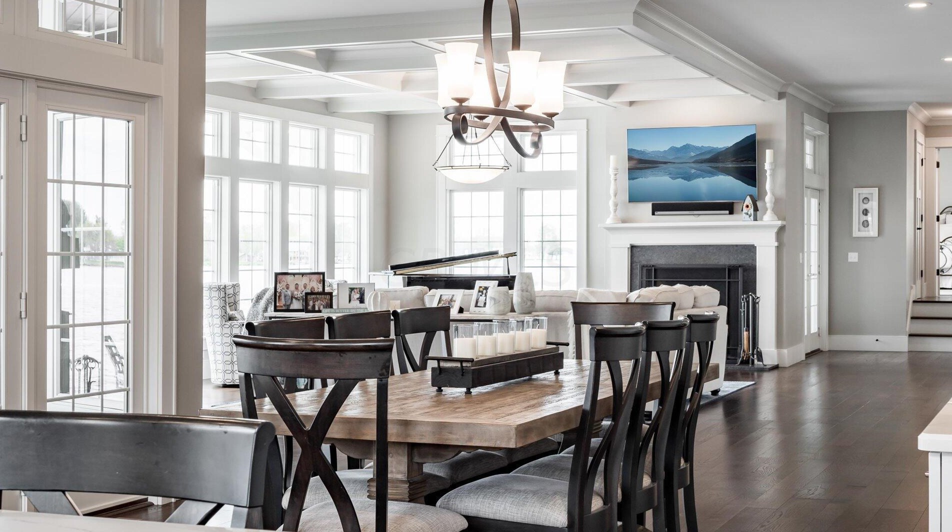 155 Sprague Dr, Hebron OH 43025-9627 exterior