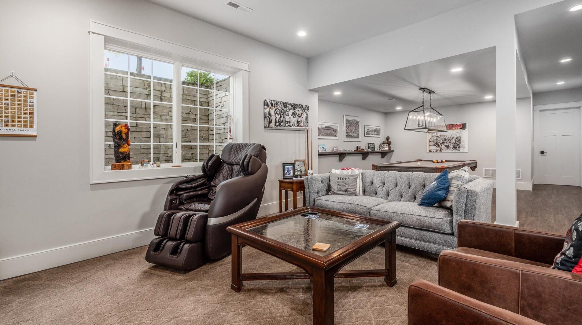 155 Sprague Dr, Hebron OH 43025-9627 exterior