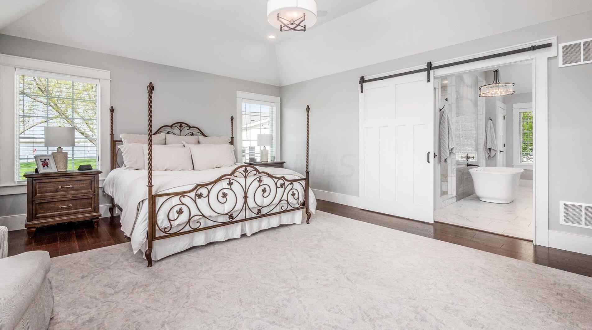 155 Sprague Dr, Hebron OH 43025-9627 exterior