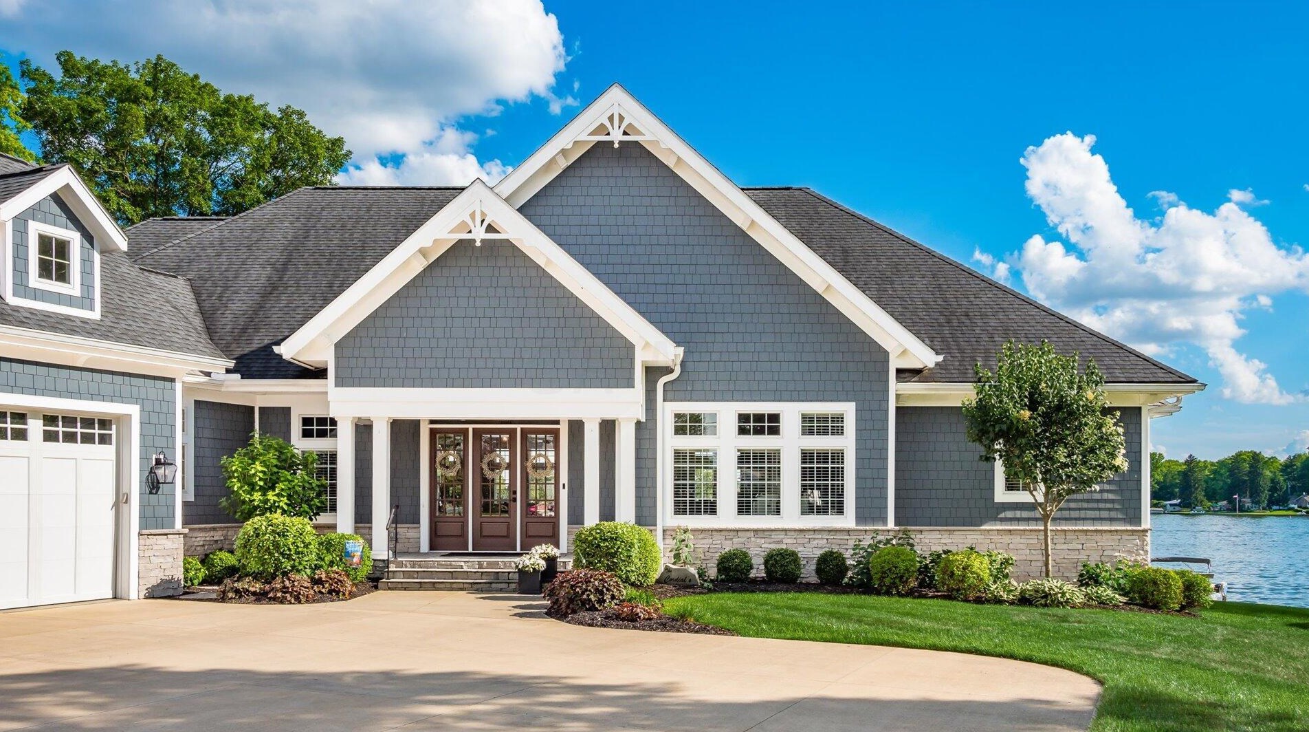 155 Sprague Dr, Hebron OH 43025-9627 exterior