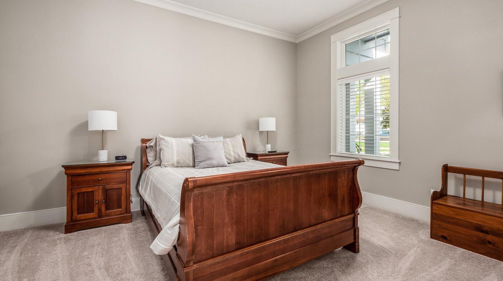 155 Sprague Dr, Hebron OH 43025-9627 exterior