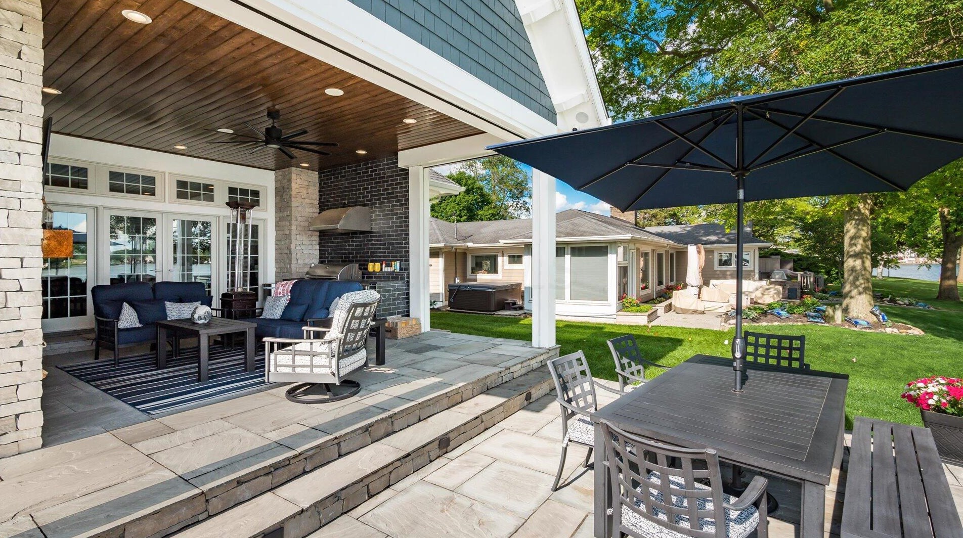 155 Sprague Dr, Hebron OH 43025-9627 exterior