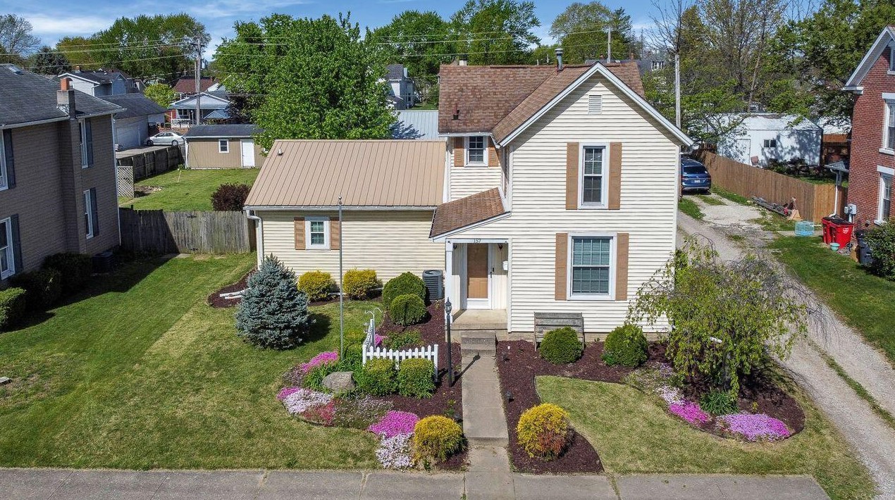 157 Cromley St, Ashville, OH 43103-1203