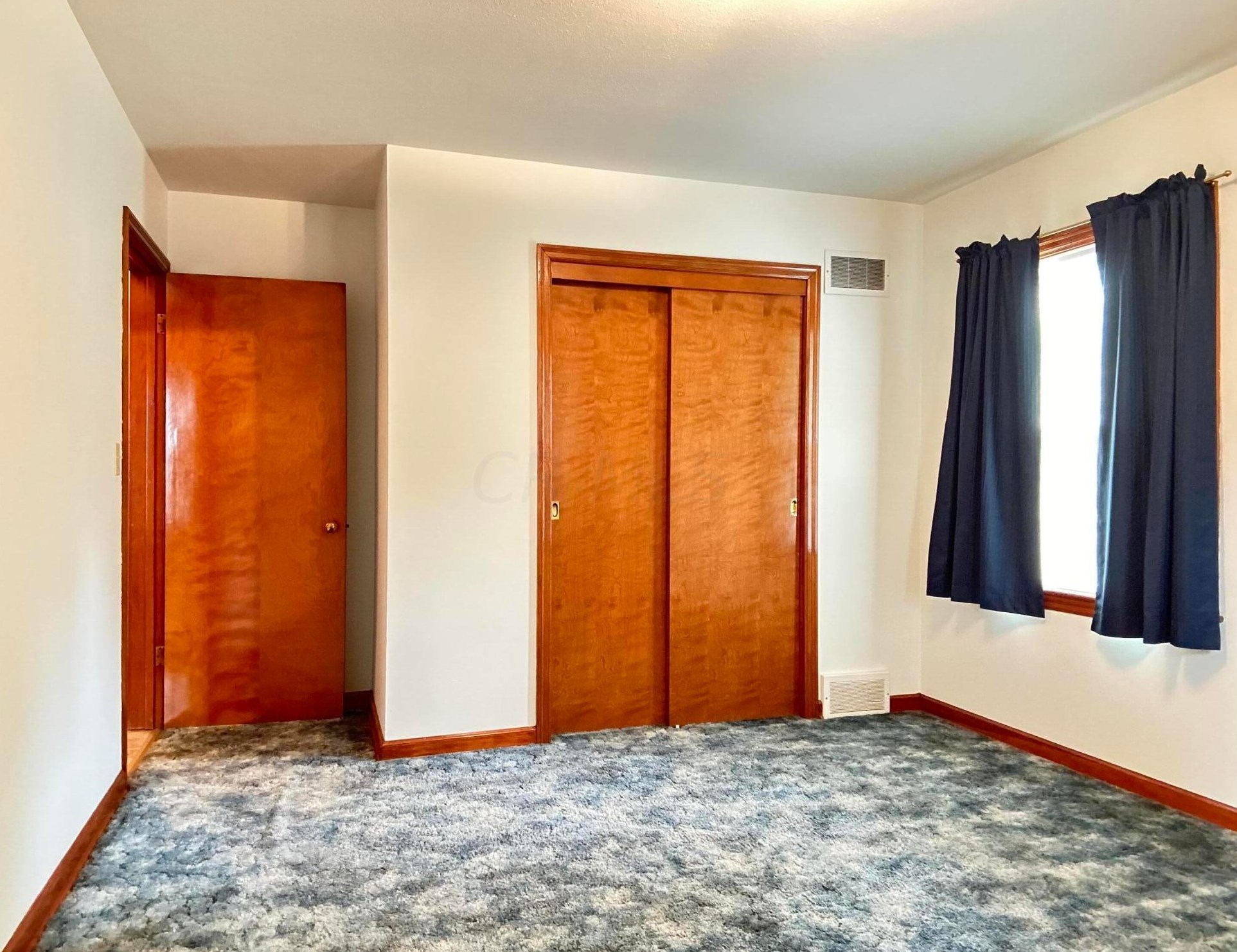 1241 Frederick St, Lancaster OH 43130-2752 exterior