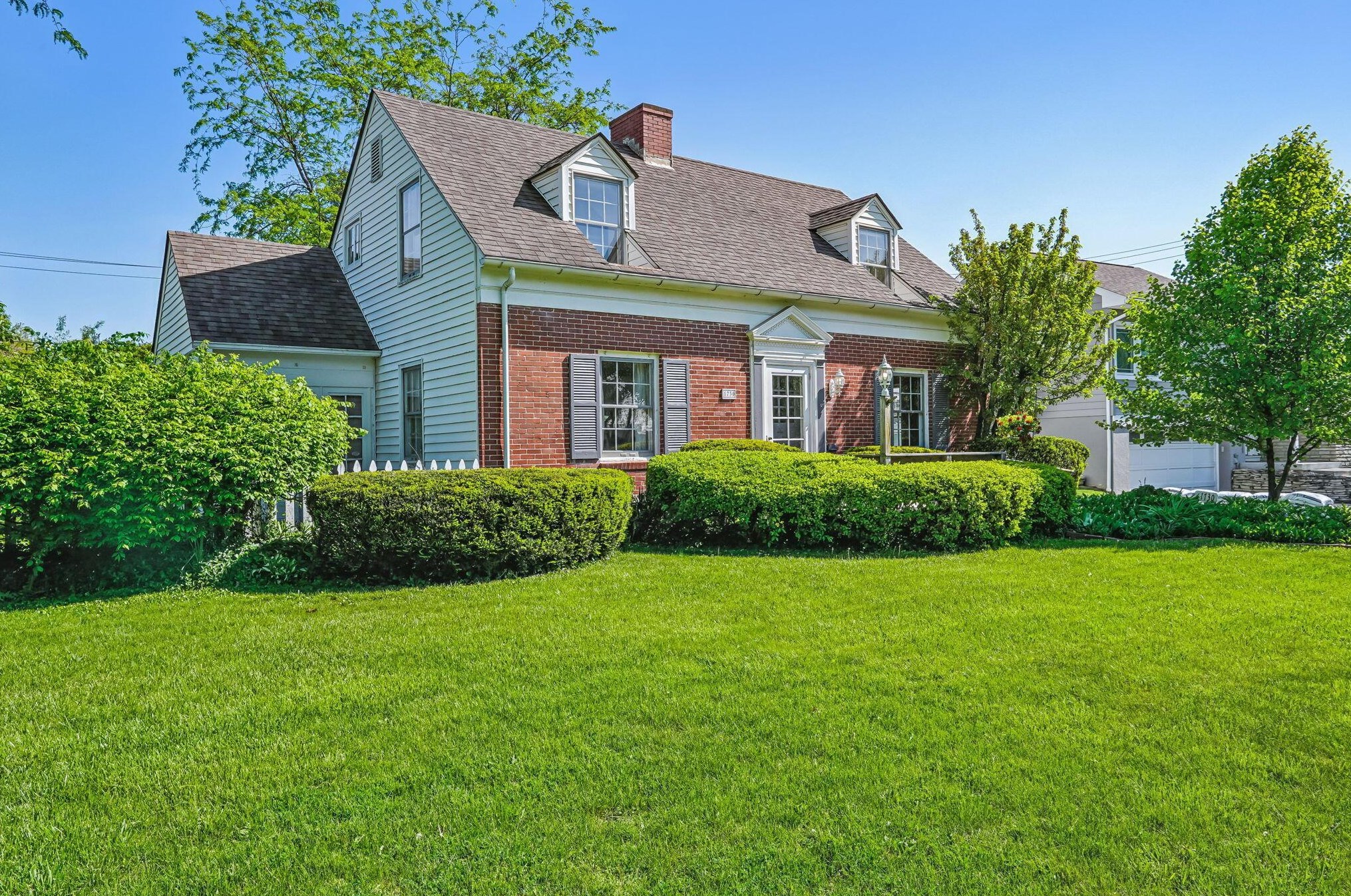 1730 Waltham Rd, Columbus, OH 43221