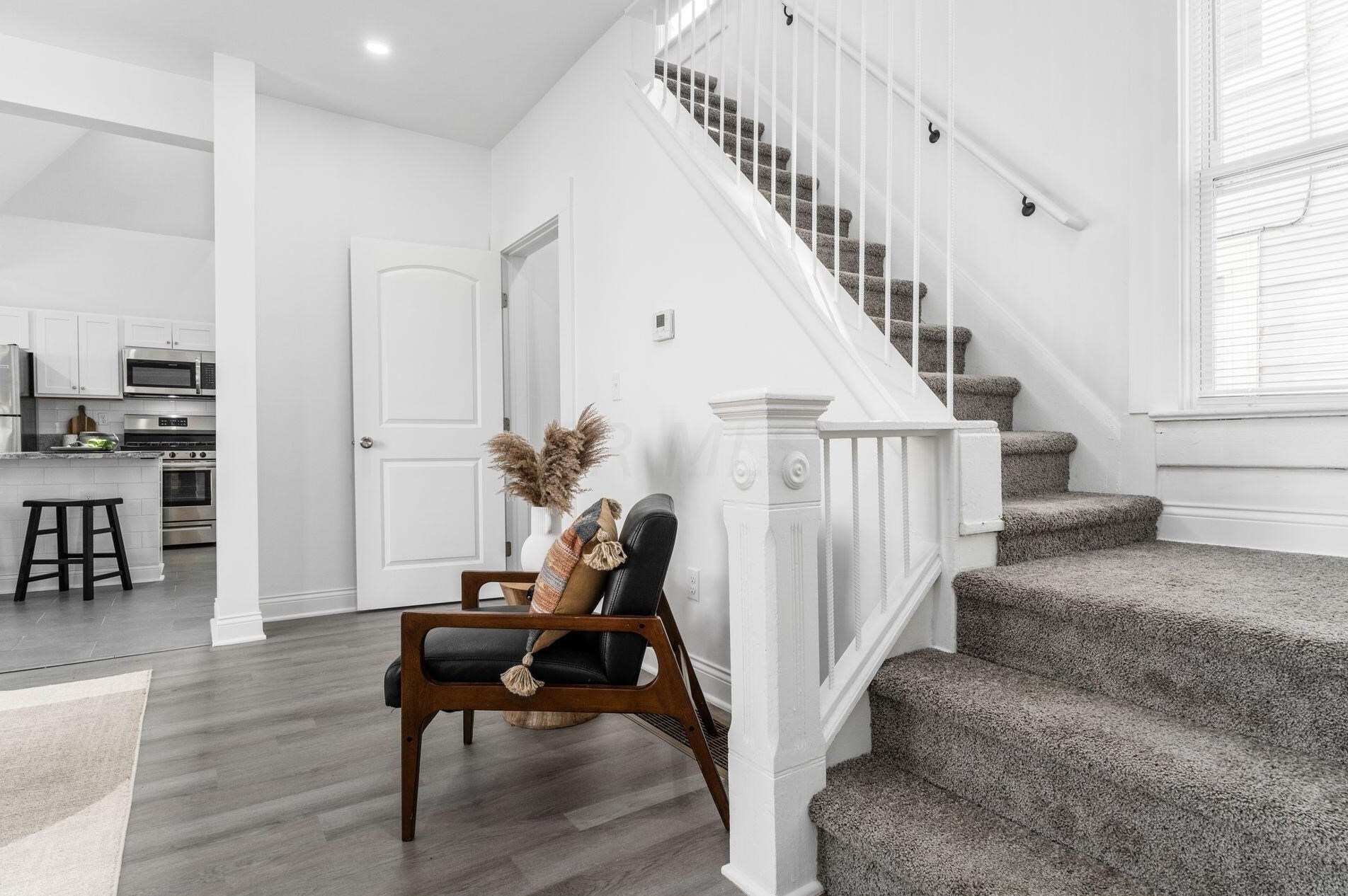 522 Kelton Ave, Columbus OH 43205-2423 exterior