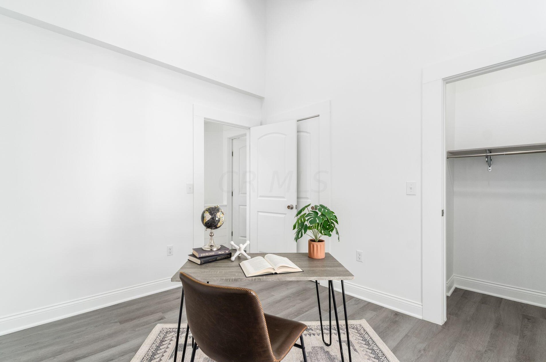 522 Kelton Ave, Columbus OH 43205-2423 exterior