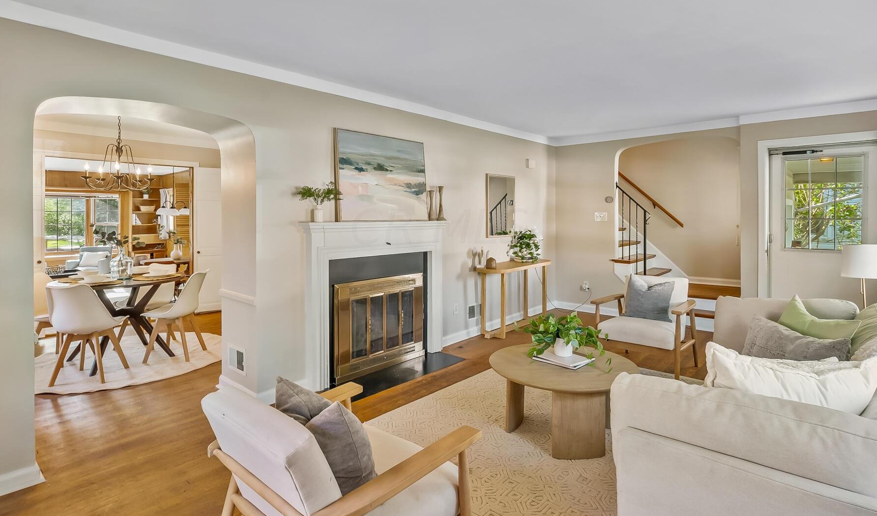 152 Mayfair Blvd, Columbus OH 43213-1609 exterior