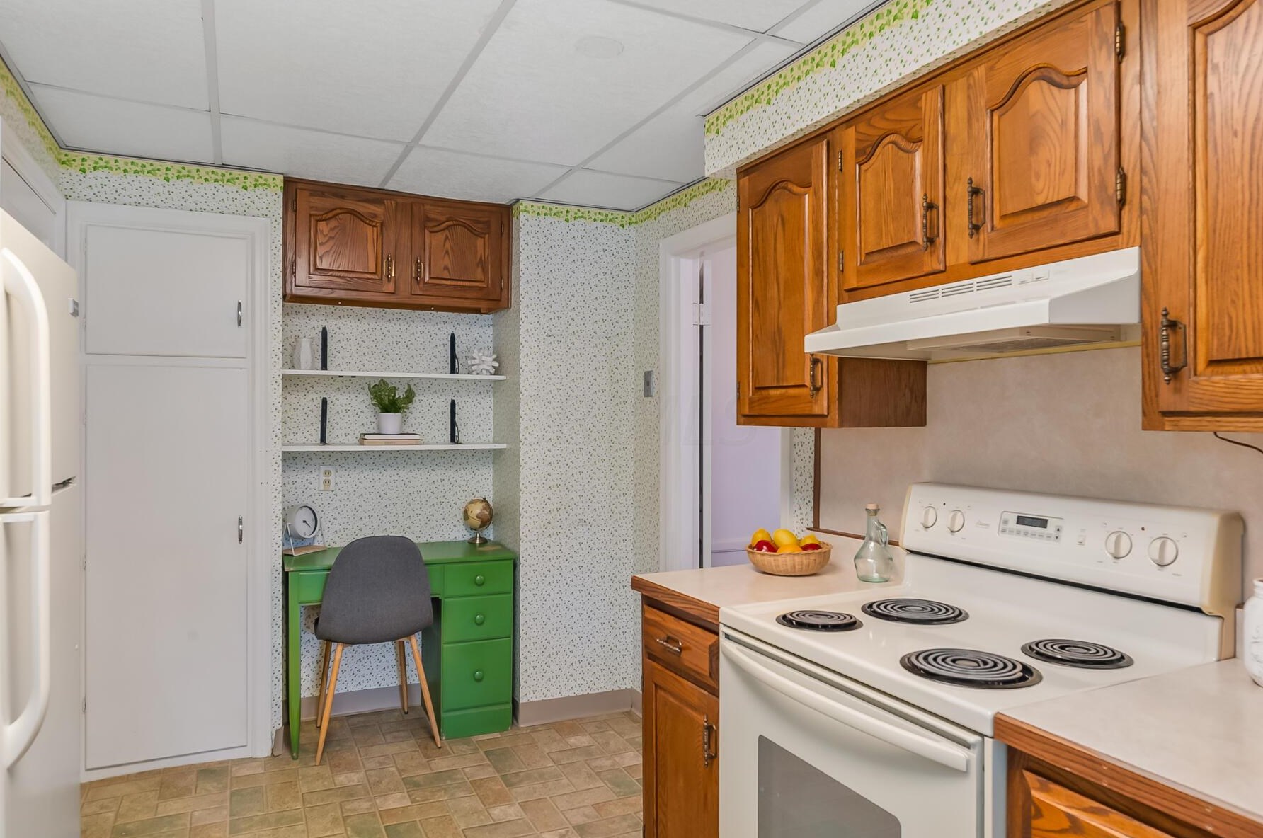 152 Mayfair Blvd, Columbus OH 43213-1609 exterior