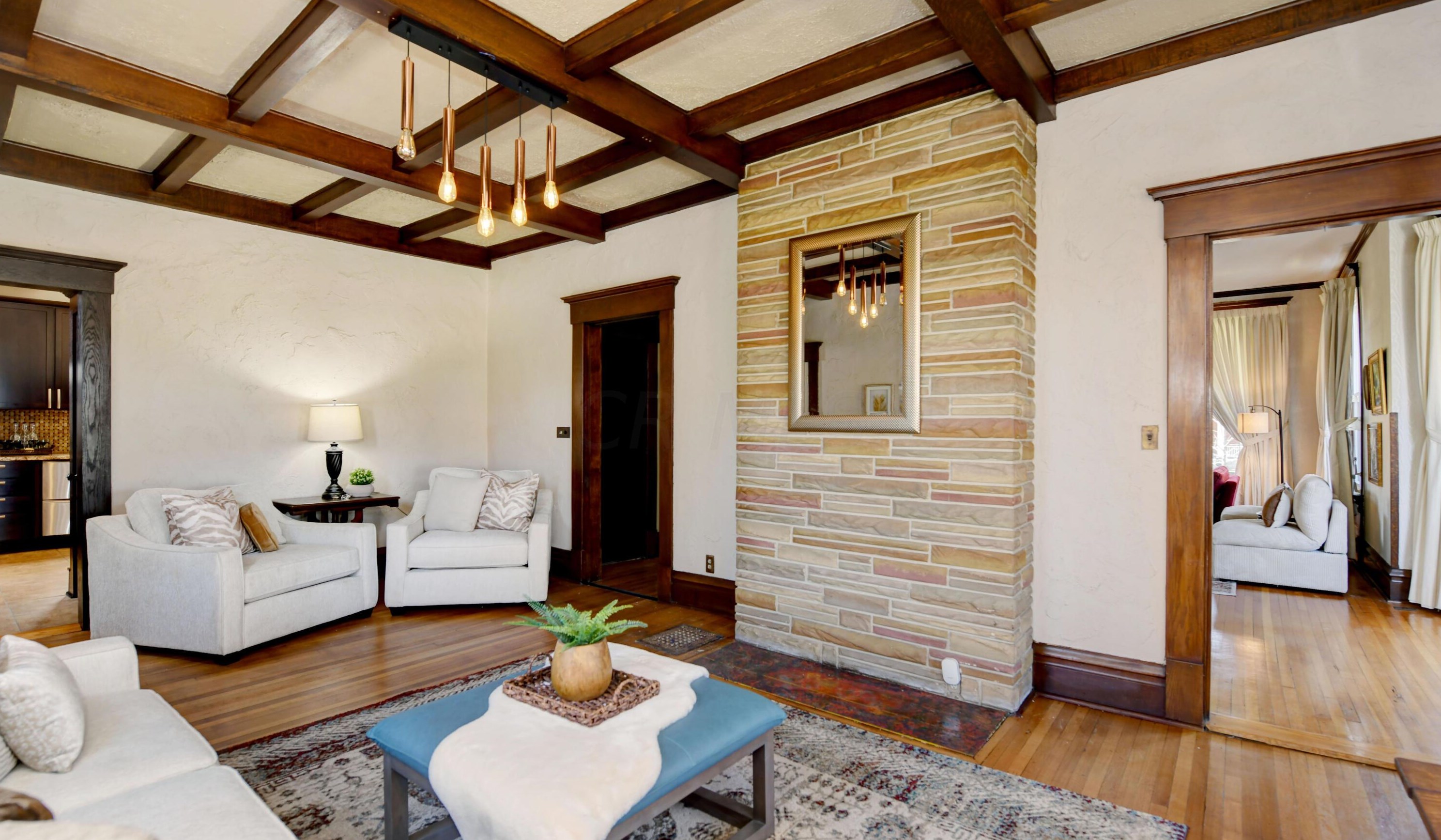 54 Woodland Ave, Columbus OH 43203-1279 exterior