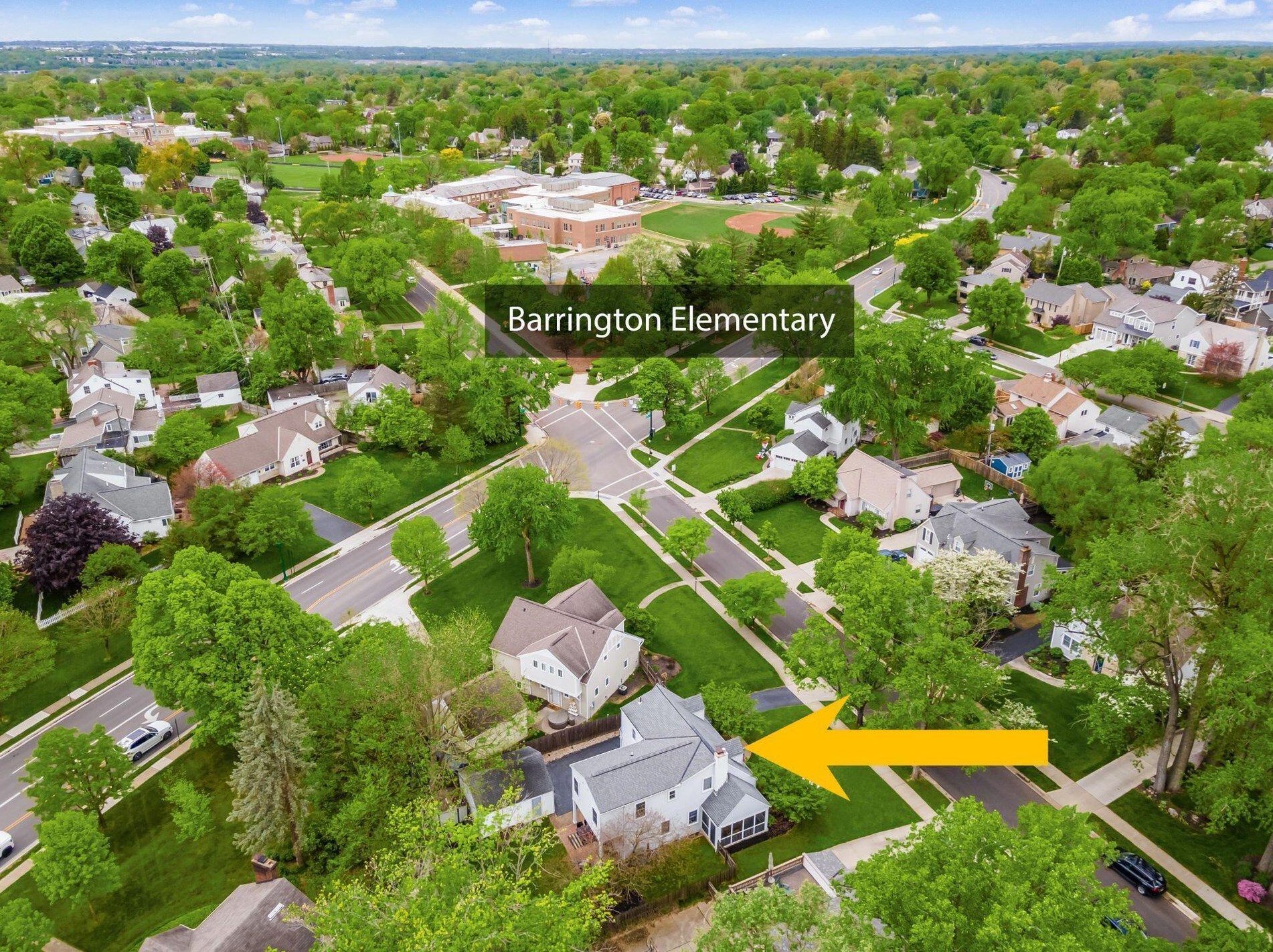 1667 Barrington Rd, Columbus OH 43221-3825 exterior