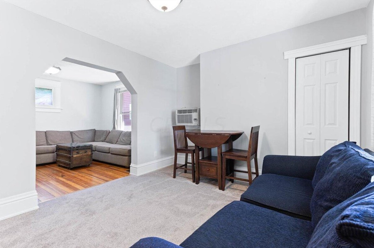 254 Innis Ave, Columbus OH 43207-2131 exterior