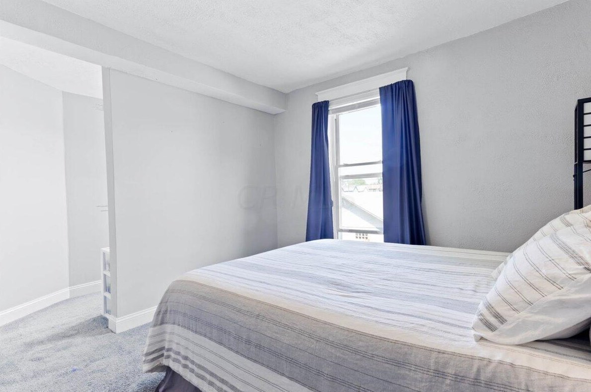 254 Innis Ave, Columbus OH 43207-2131 exterior