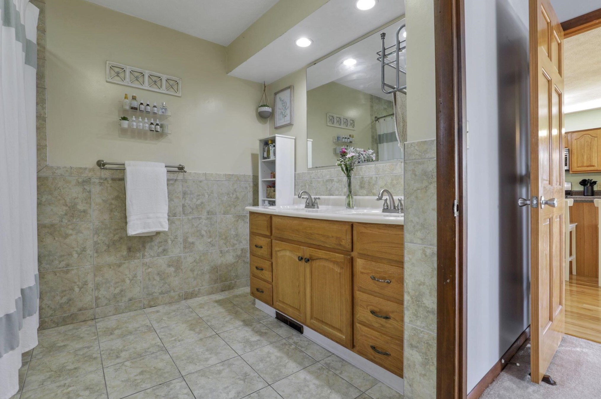 820 Rutter Ave, Lancaster OH  43130-2735 exterior