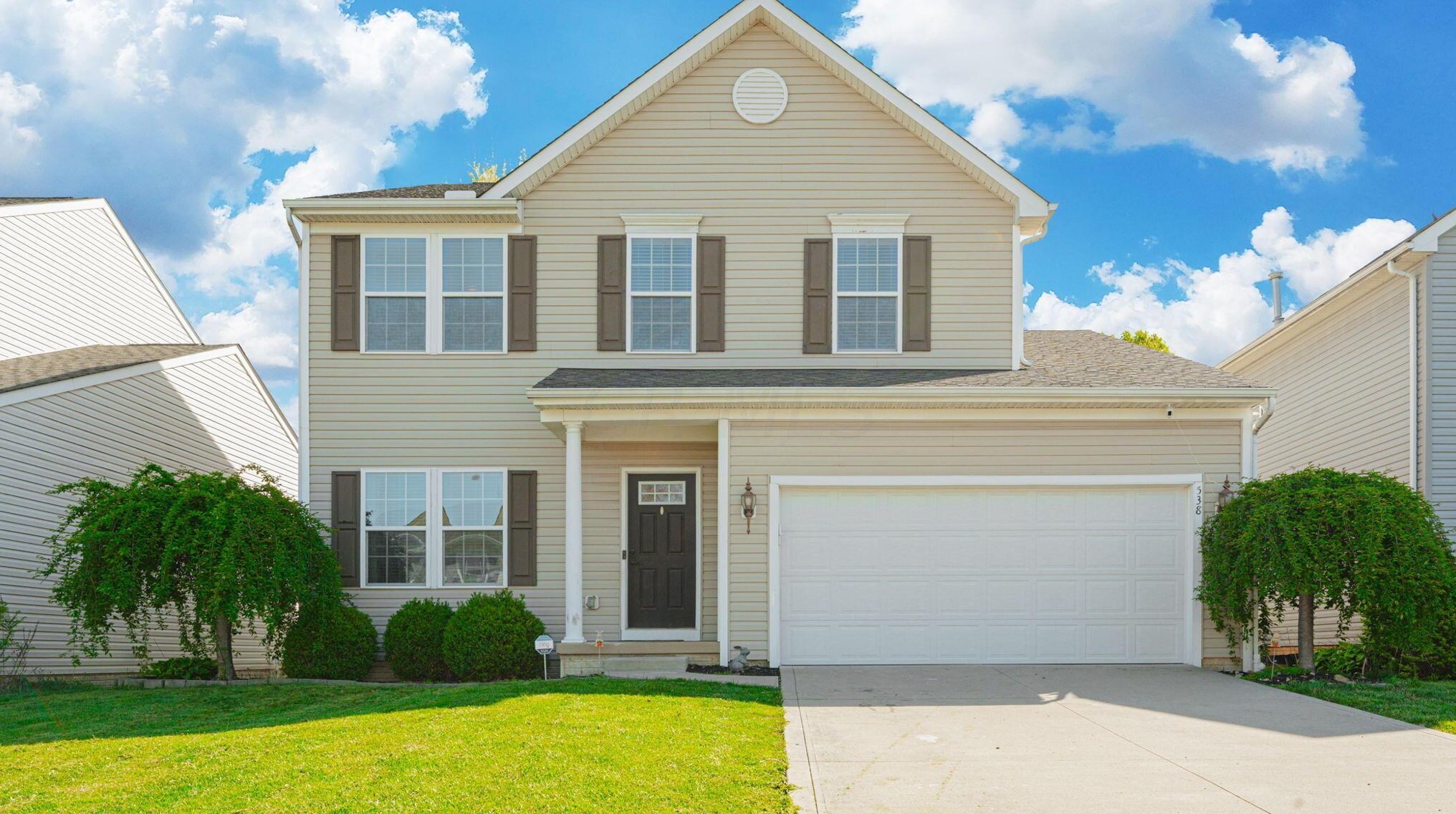 538 Stone Shadow Dr, Blacklick, OH 43004