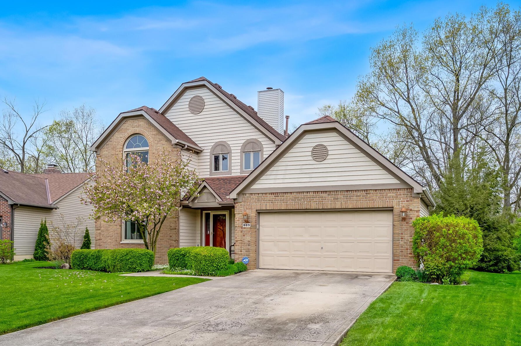 889 Executive Blvd, Delaware, OH 43015