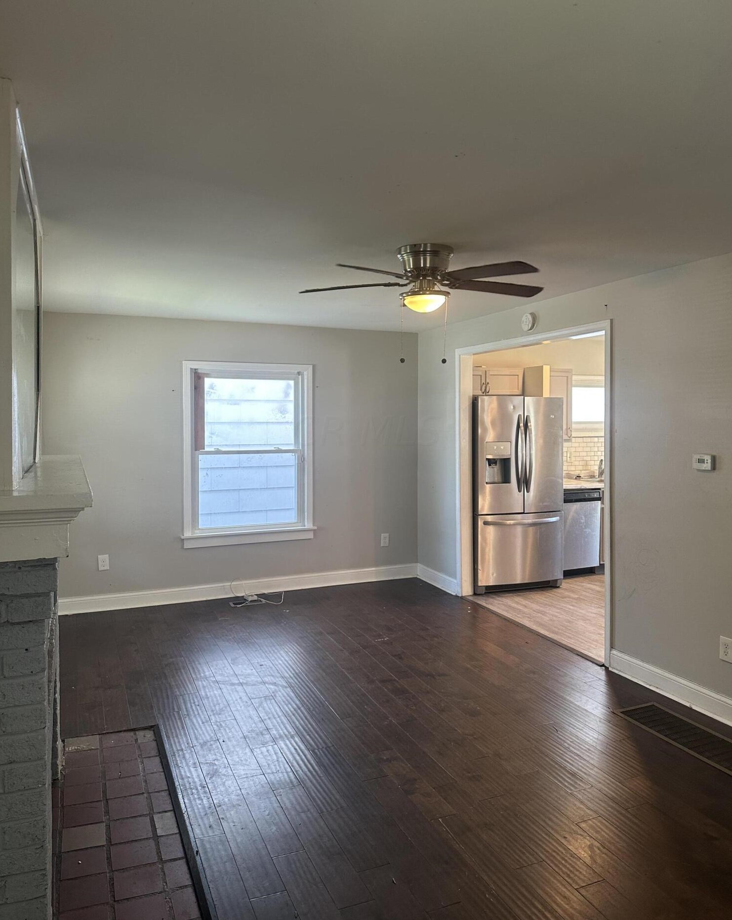 275 Eureka Ave, Columbus, OH 43204-3207