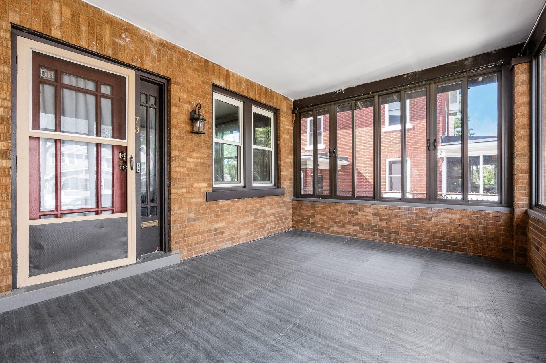 73 Burgess Ave, Columbus OH  43204-3252 exterior