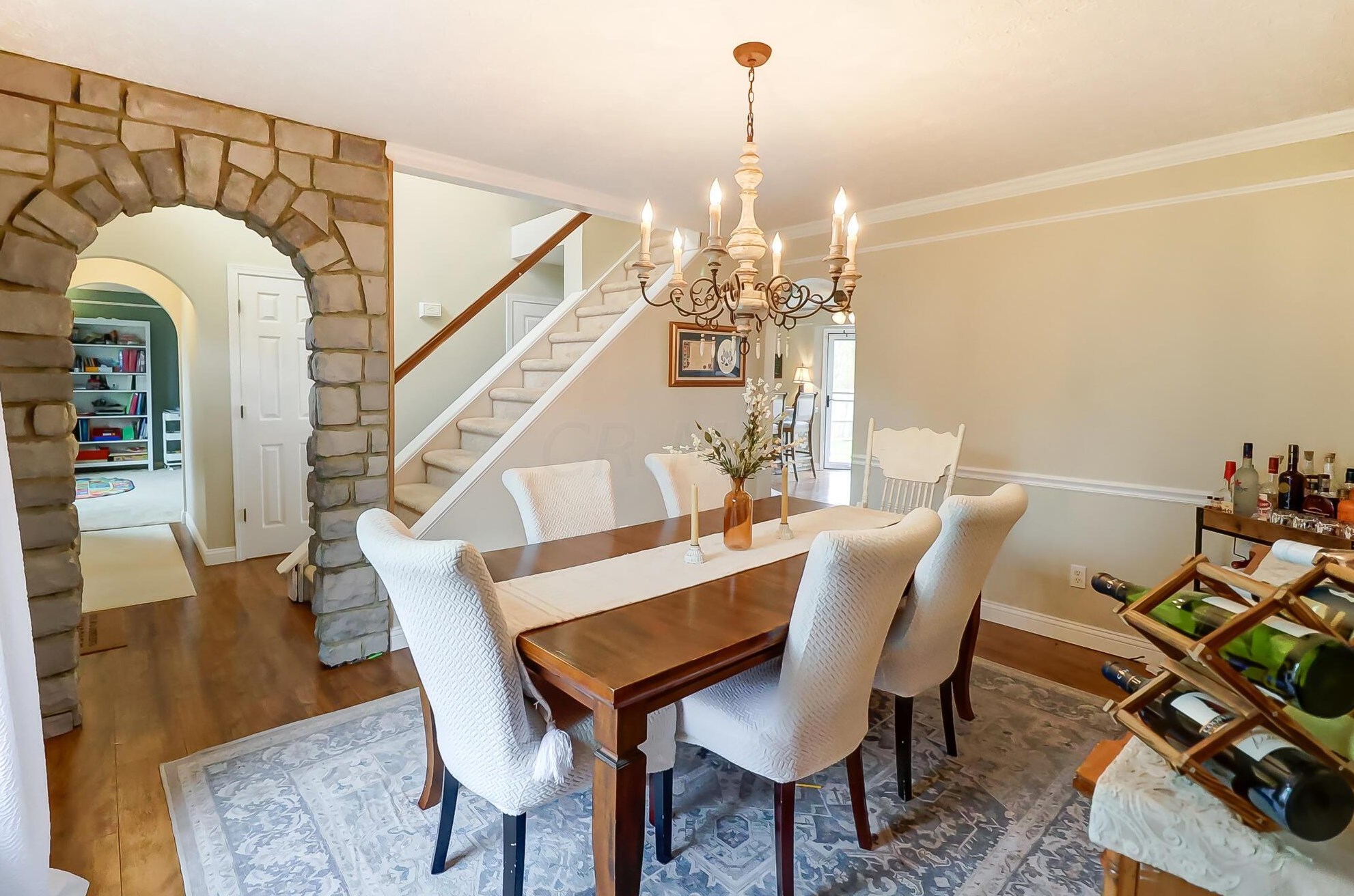 280 Monarch Dr, Pataskala OH  43062-8975 exterior