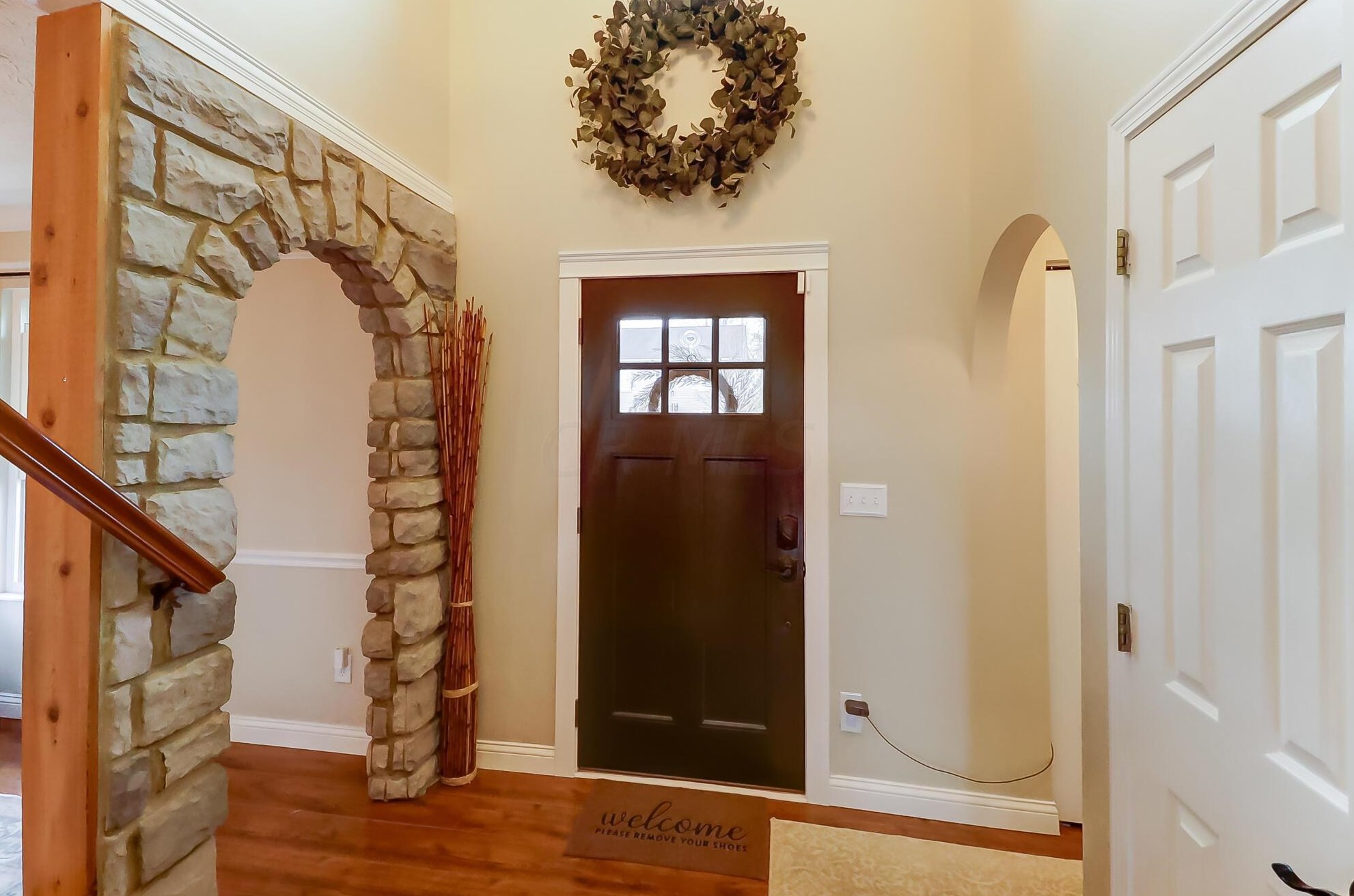 280 Monarch Dr, Pataskala OH  43062-8975 exterior