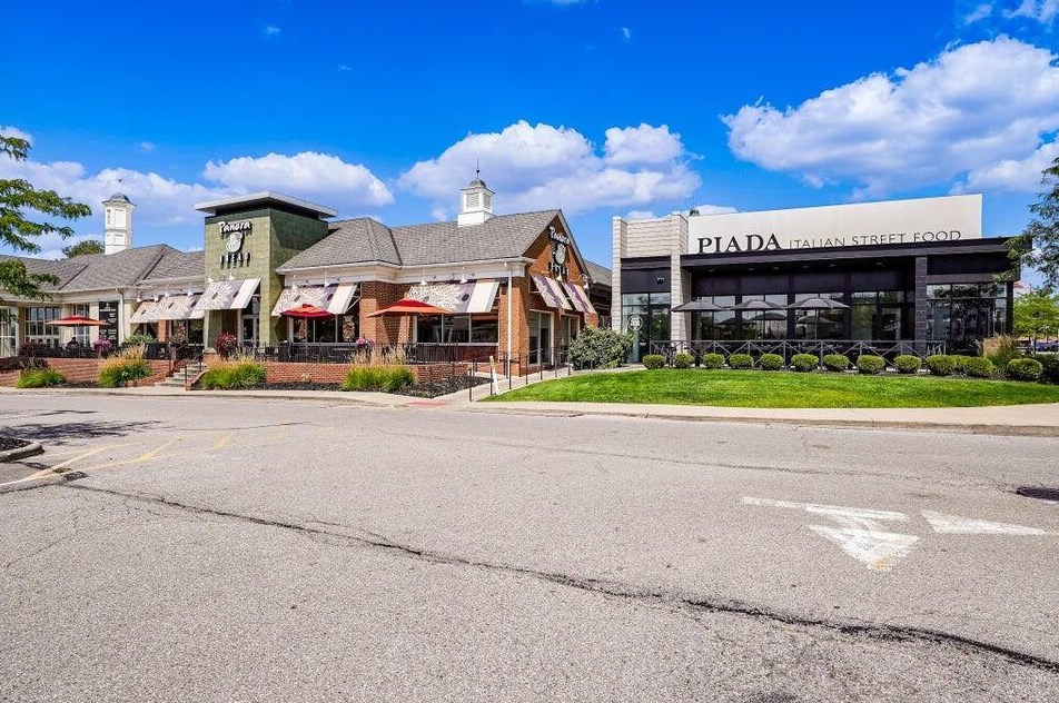 29 Pocono Rd, Columbus OH 43235-5615 exterior