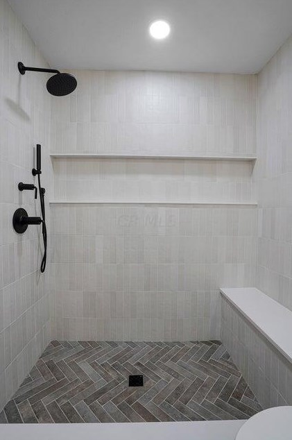 29 Pocono Rd, Columbus OH 43235-5615 exterior