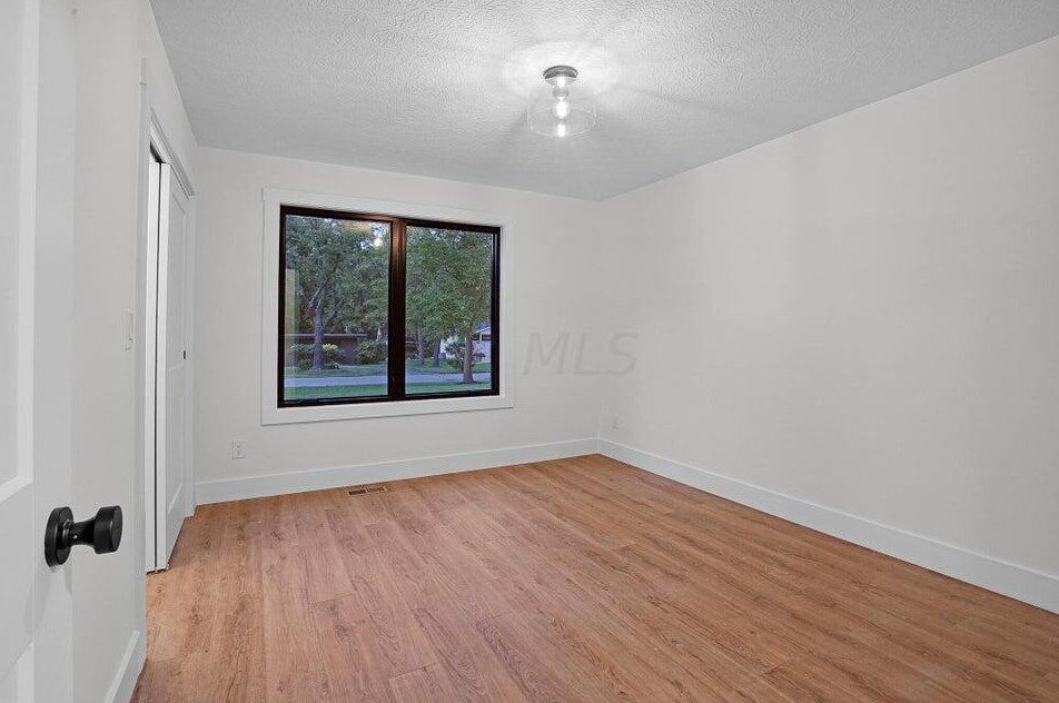 29 Pocono Rd, Columbus OH 43235-5615 exterior