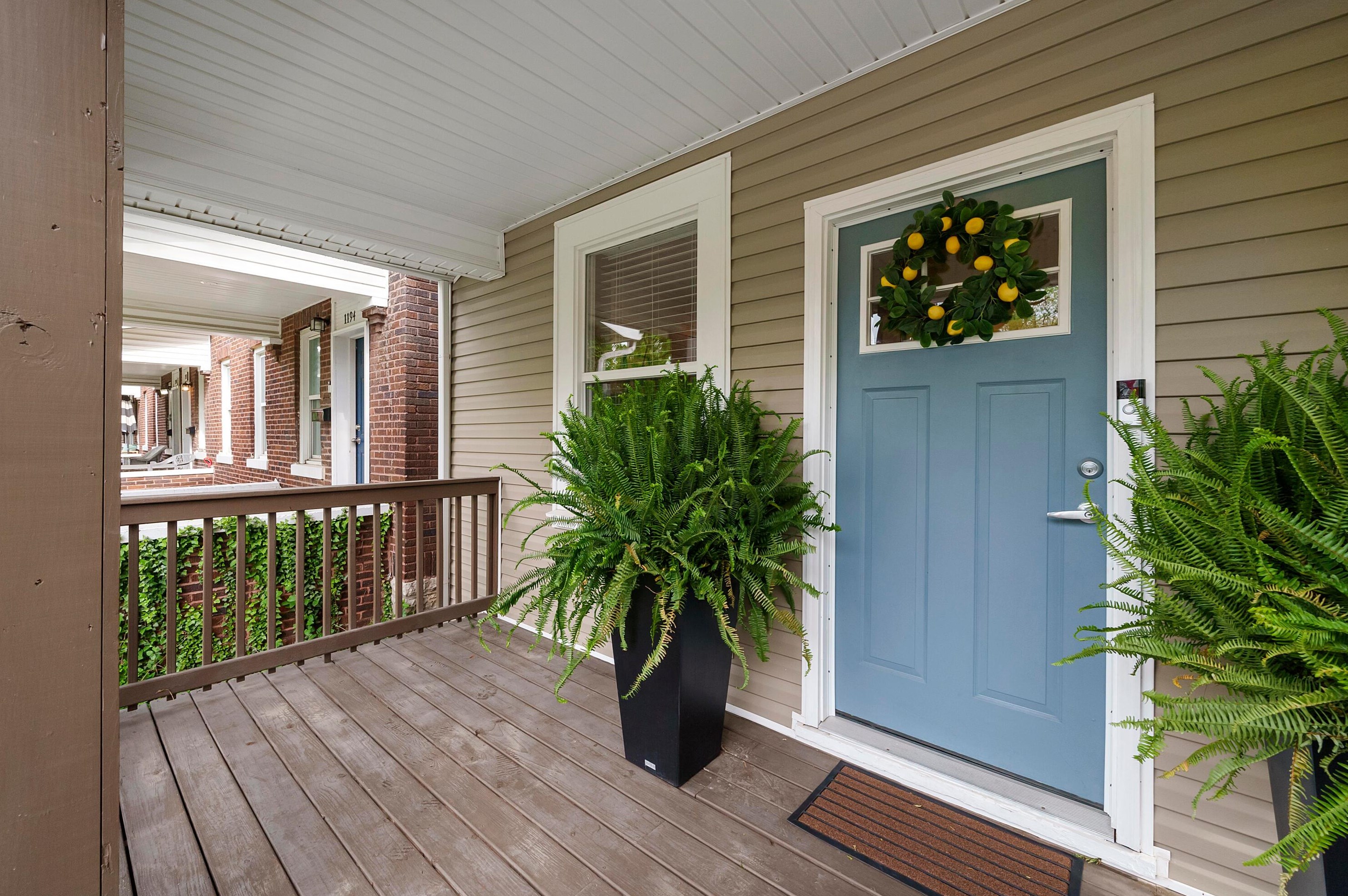 1198 Whittier St, Columbus OH 43206-3271 exterior