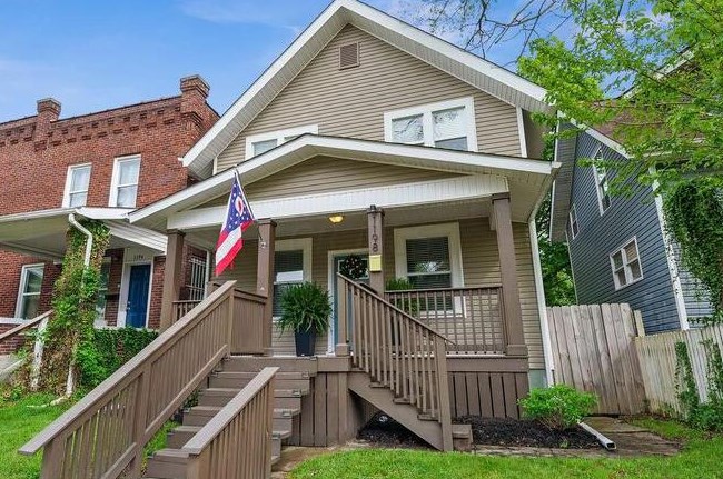 1198 Whittier St, Columbus, OH 43206-3271