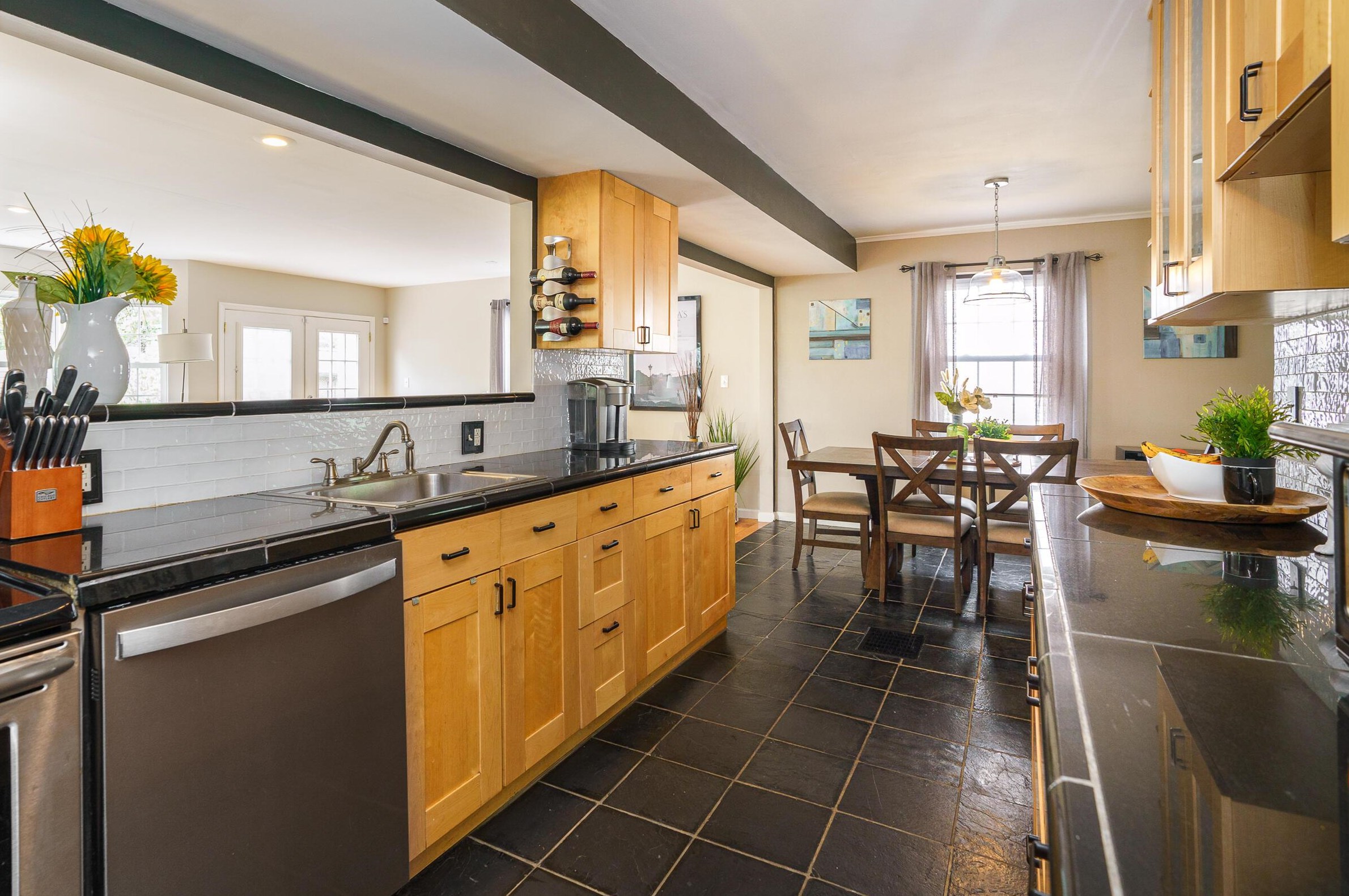 4519 Olentangy Blvd, Columbus OH  43214-2512 exterior