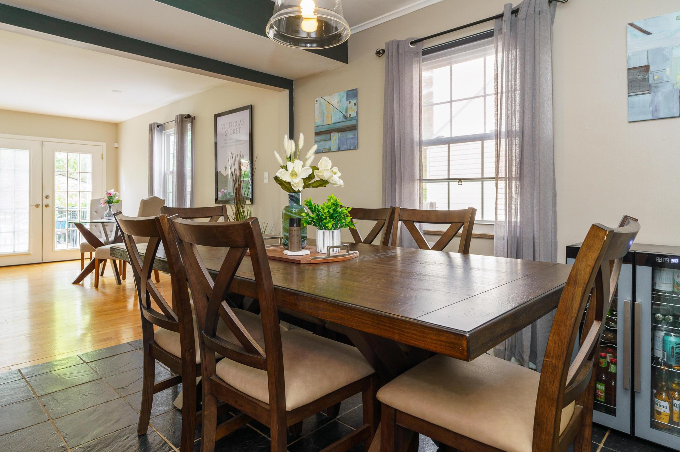 4519 Olentangy Blvd, Columbus OH  43214-2512 exterior