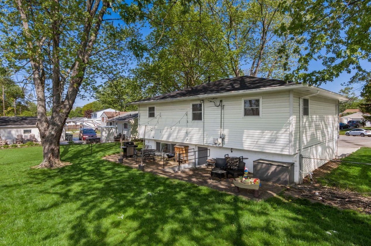 3585 Karikal Ct, Westerville OH  43081-4021 exterior