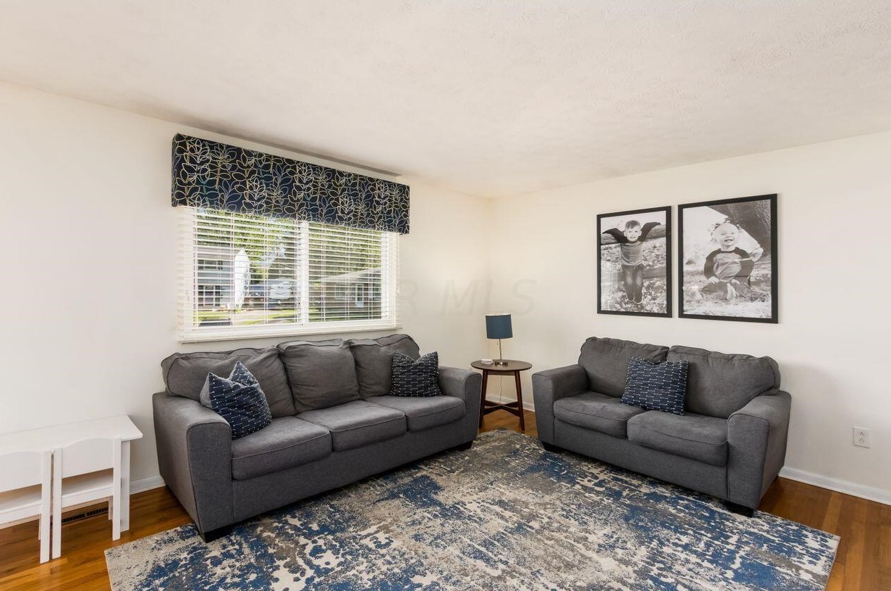 3585 Karikal Ct, Westerville OH  43081-4021 exterior