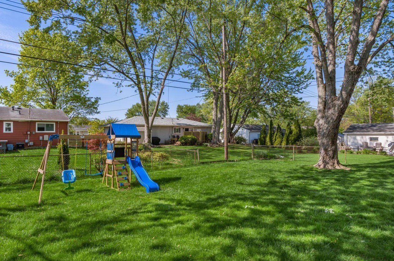 3585 Karikal Ct, Westerville OH  43081-4021 exterior