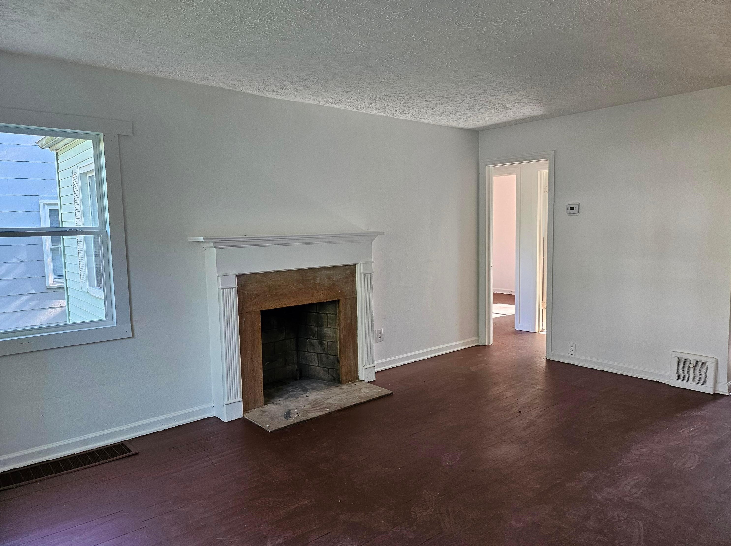 466 S Weyant Ave, Columbus, OH 43213