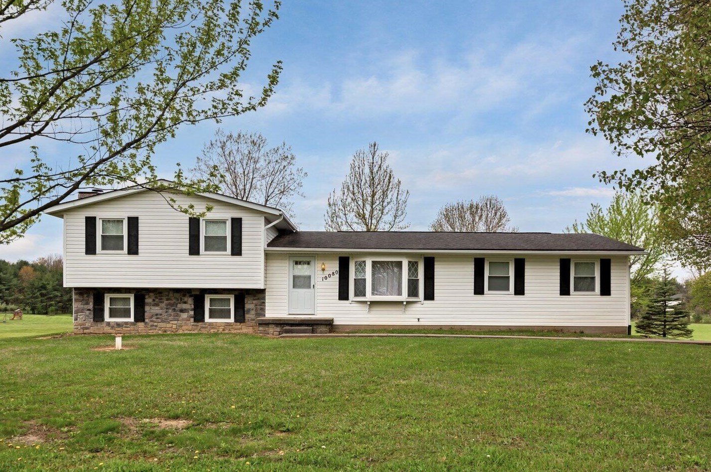 10080 Cooper Rd, Johnstown, OH 43031-9165