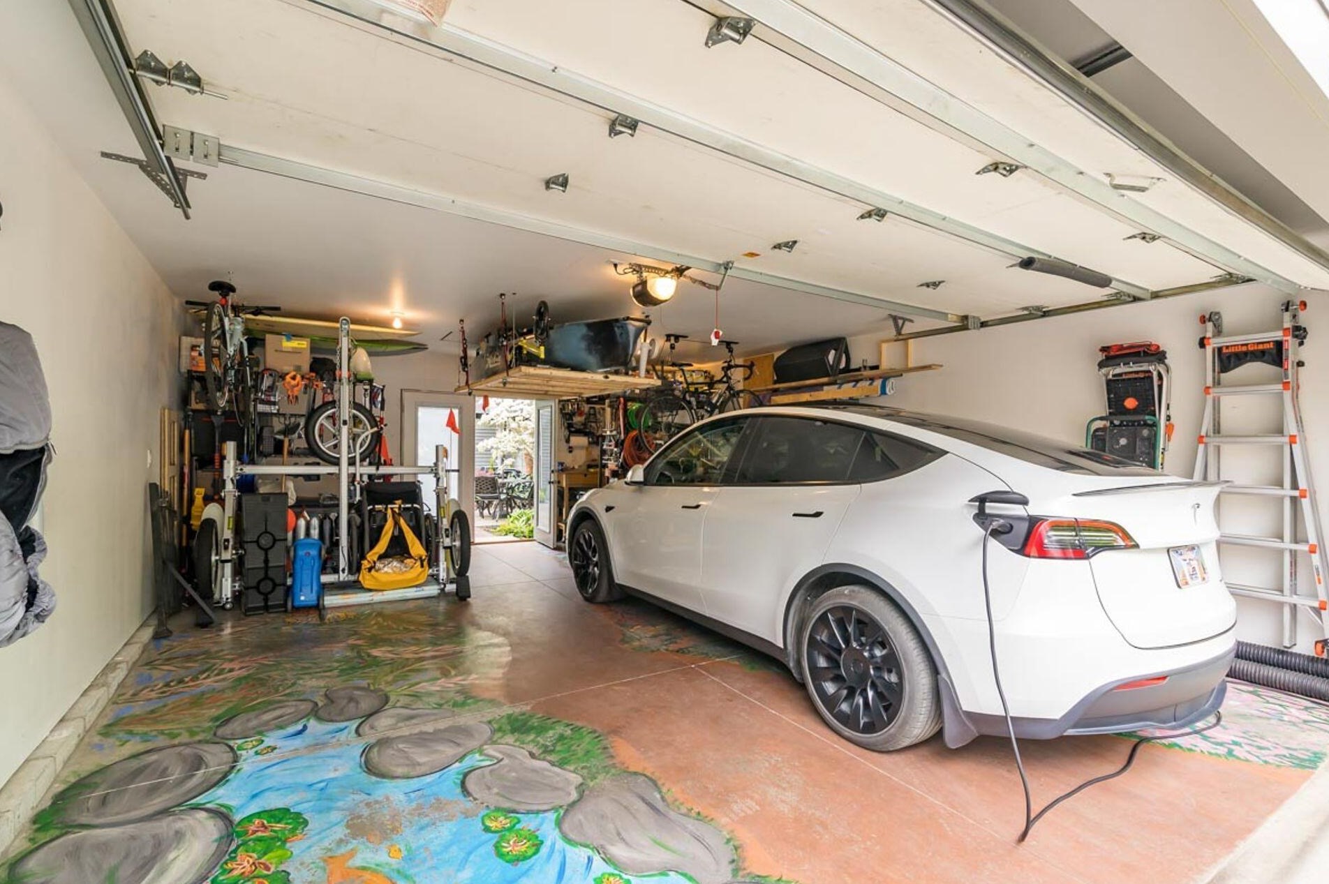 630 Mohawk St, Columbus OH  43206-1153 exterior