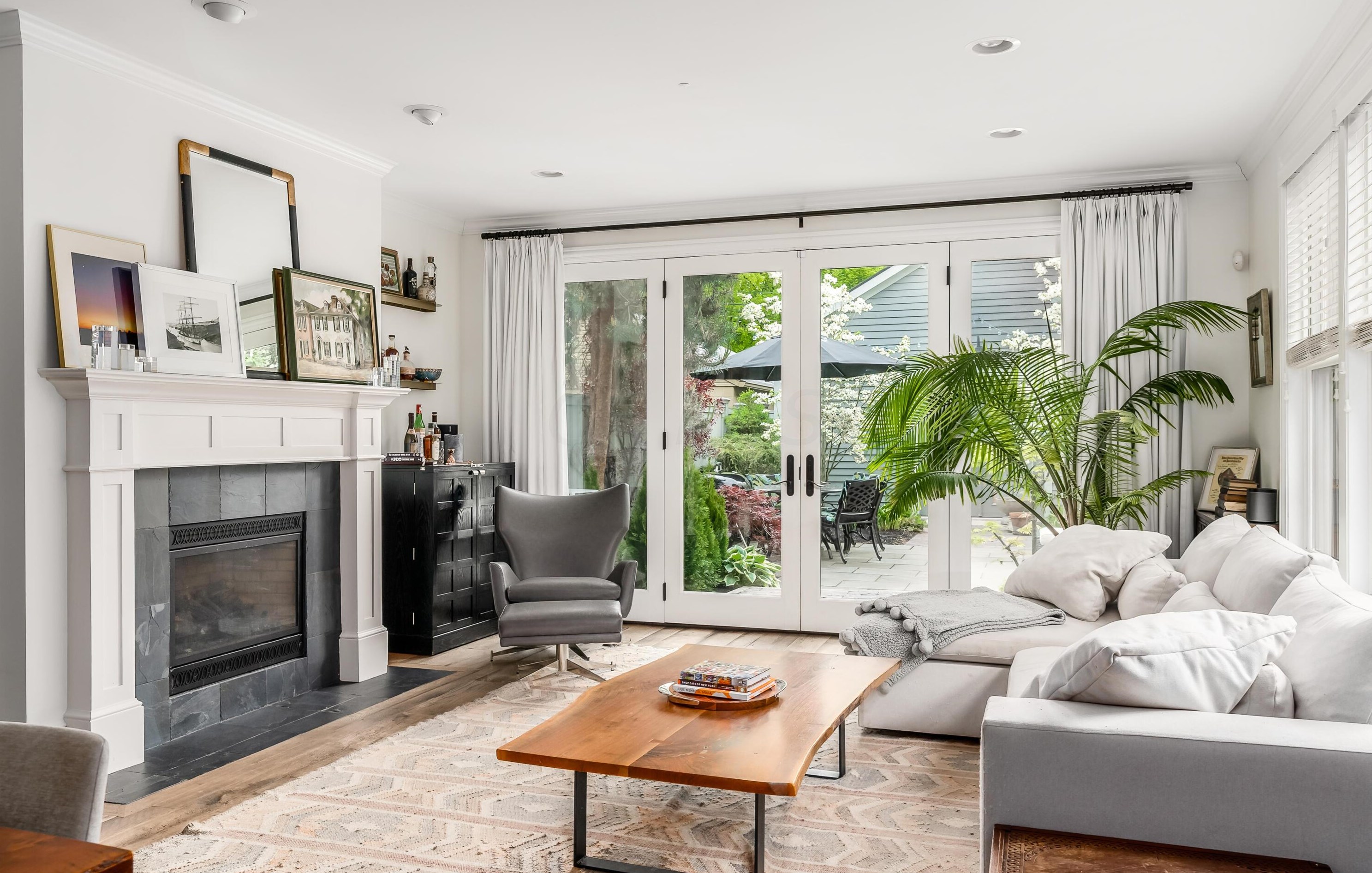 630 Mohawk St, Columbus OH  43206-1153 exterior