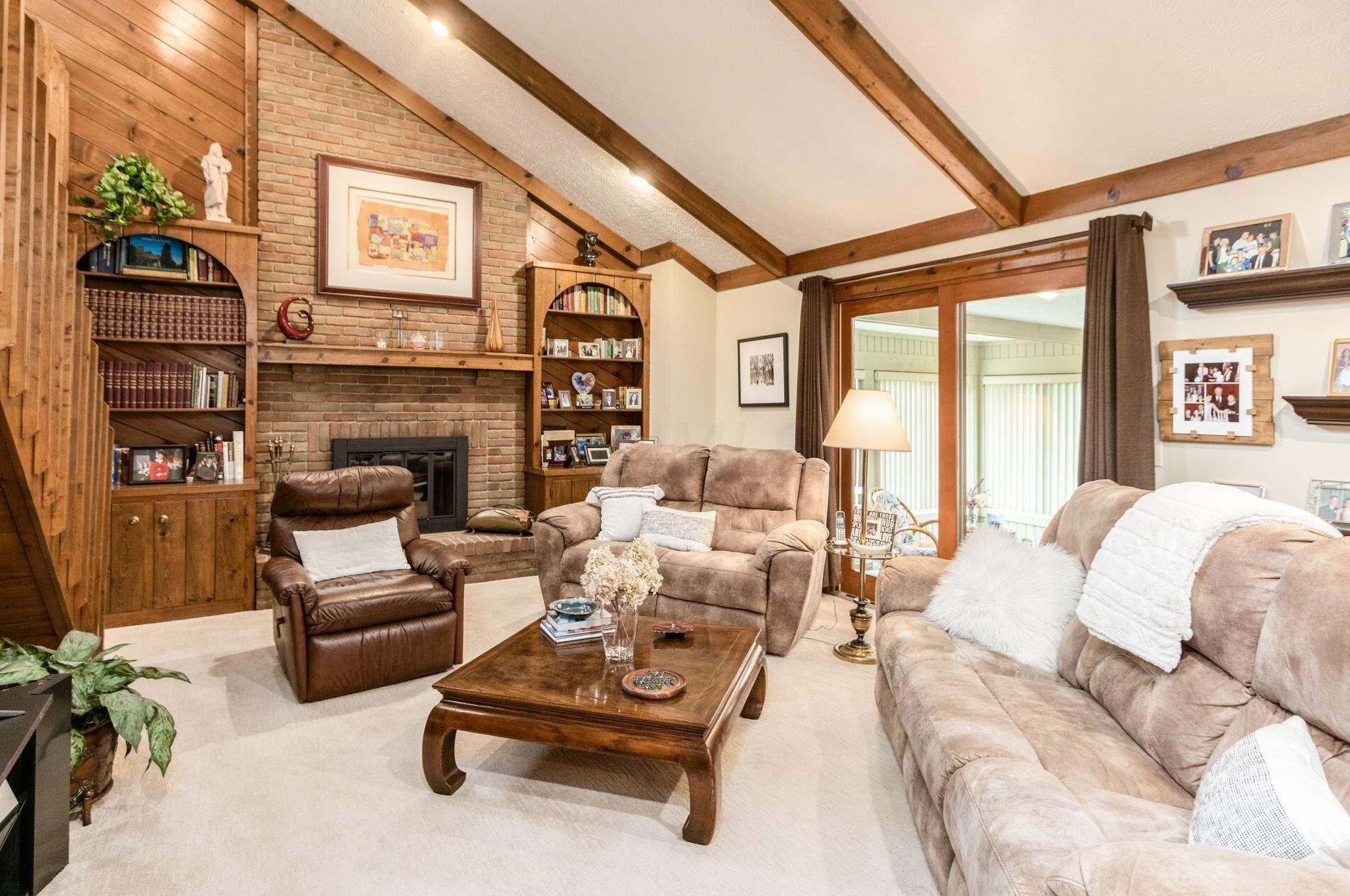 1000 Ravine Ridge Dr, Columbus OH  43085-2907 exterior