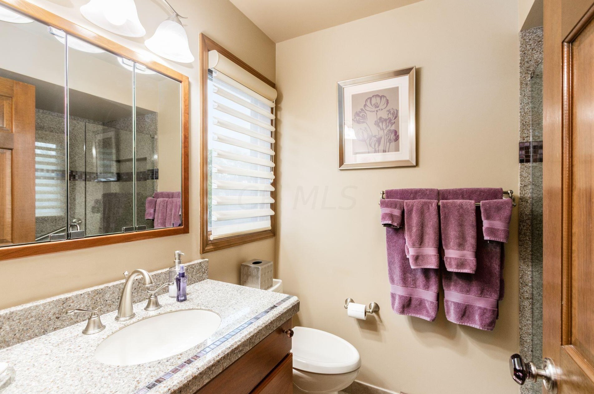 1000 Ravine Ridge Dr, Columbus OH  43085-2907 exterior