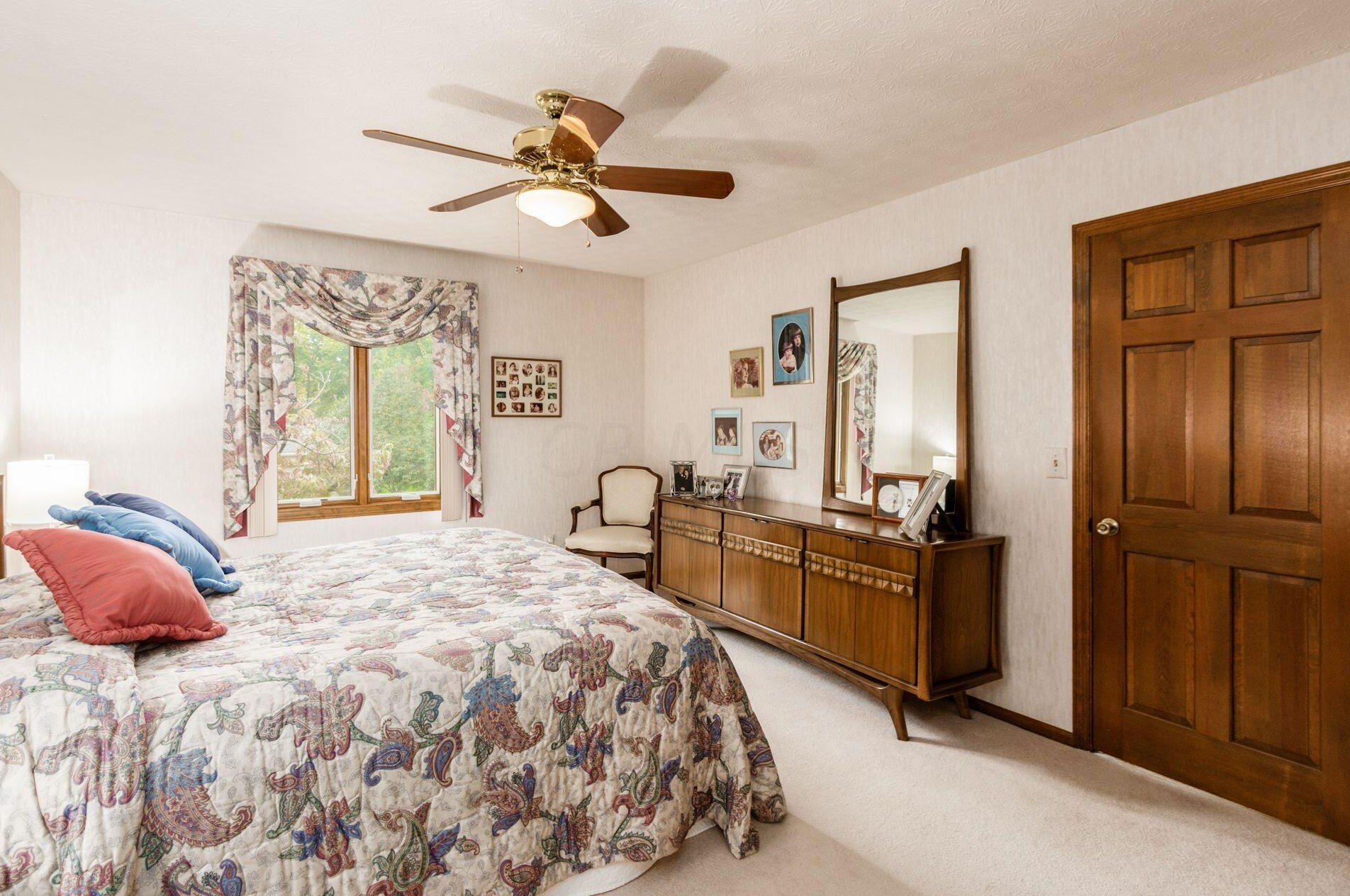 1000 Ravine Ridge Dr, Columbus OH  43085-2907 exterior