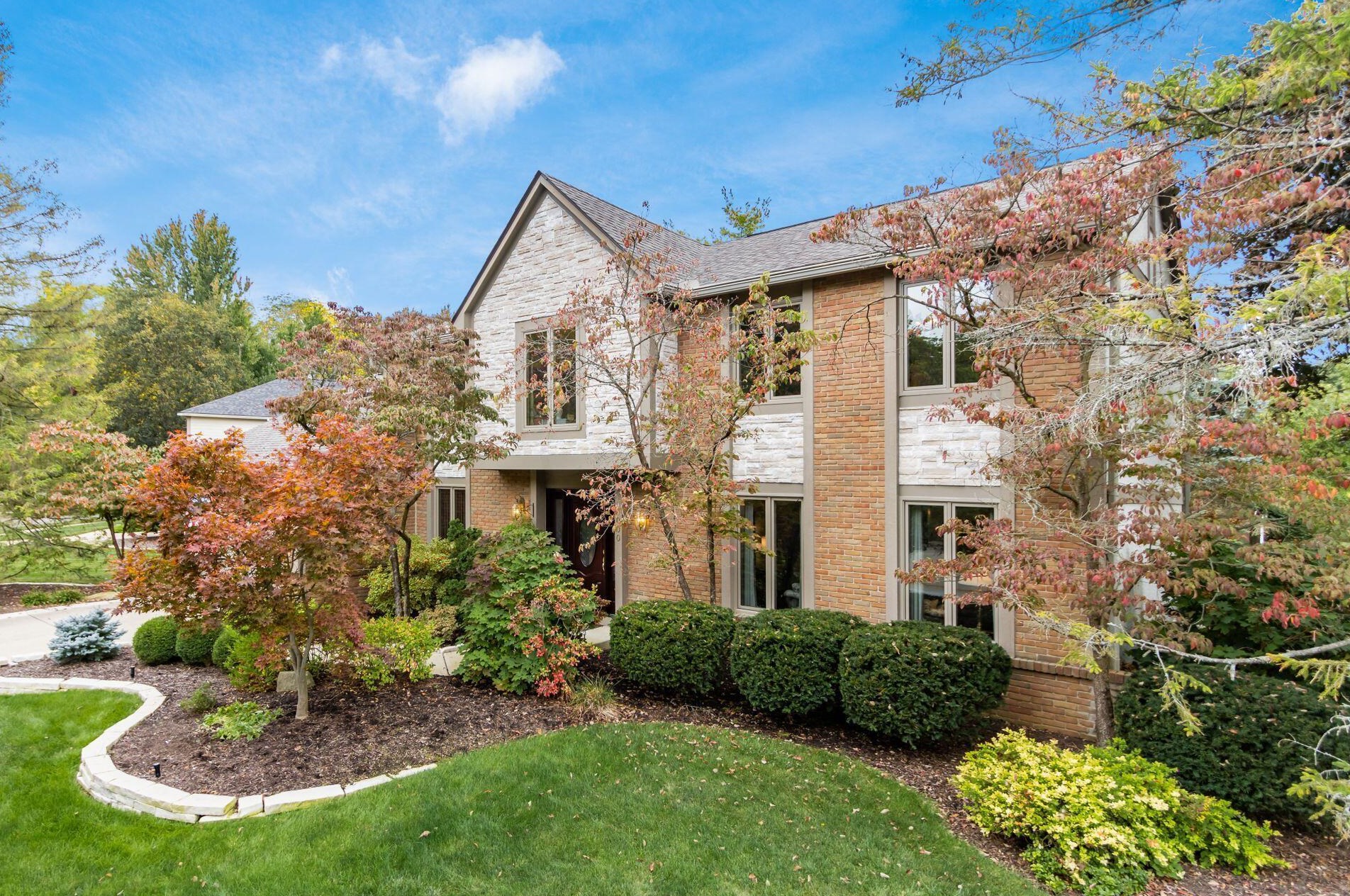 1000 Ravine Ridge Dr, Columbus OH  43085-2907 exterior