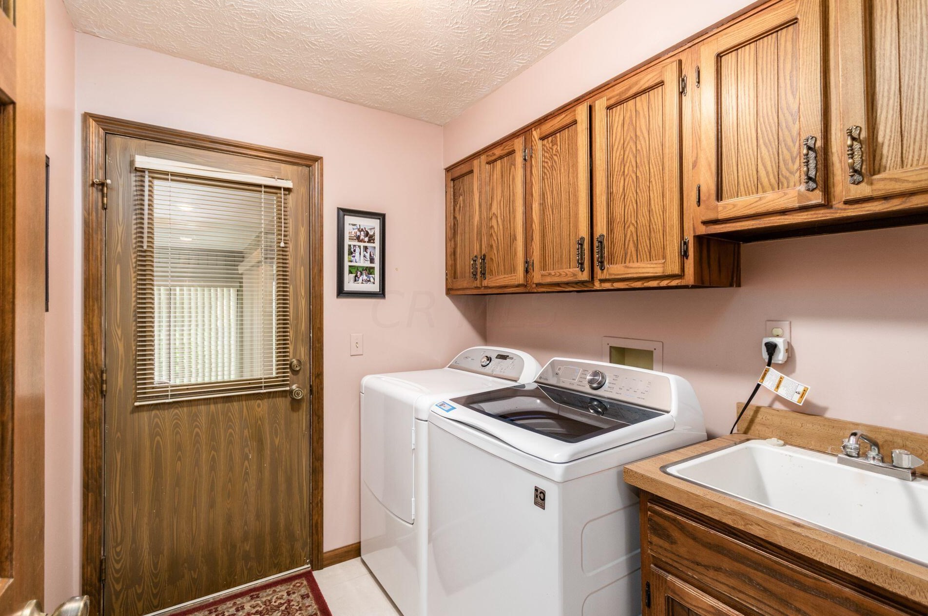 1000 Ravine Ridge Dr, Columbus OH  43085-2907 exterior