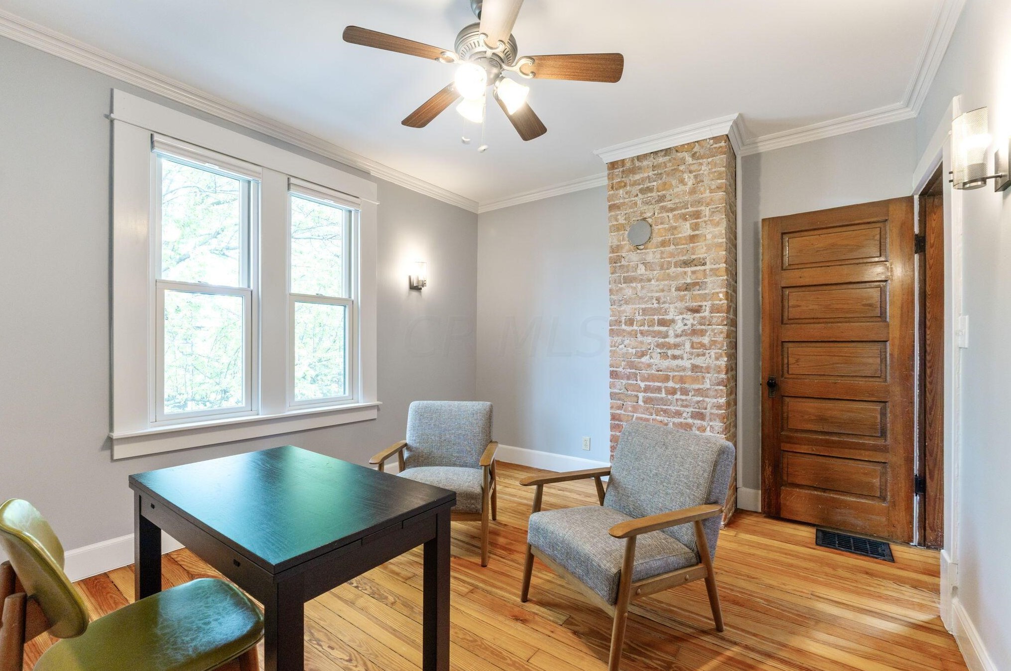 894 Bruck St, Columbus OH  43206-2312 exterior