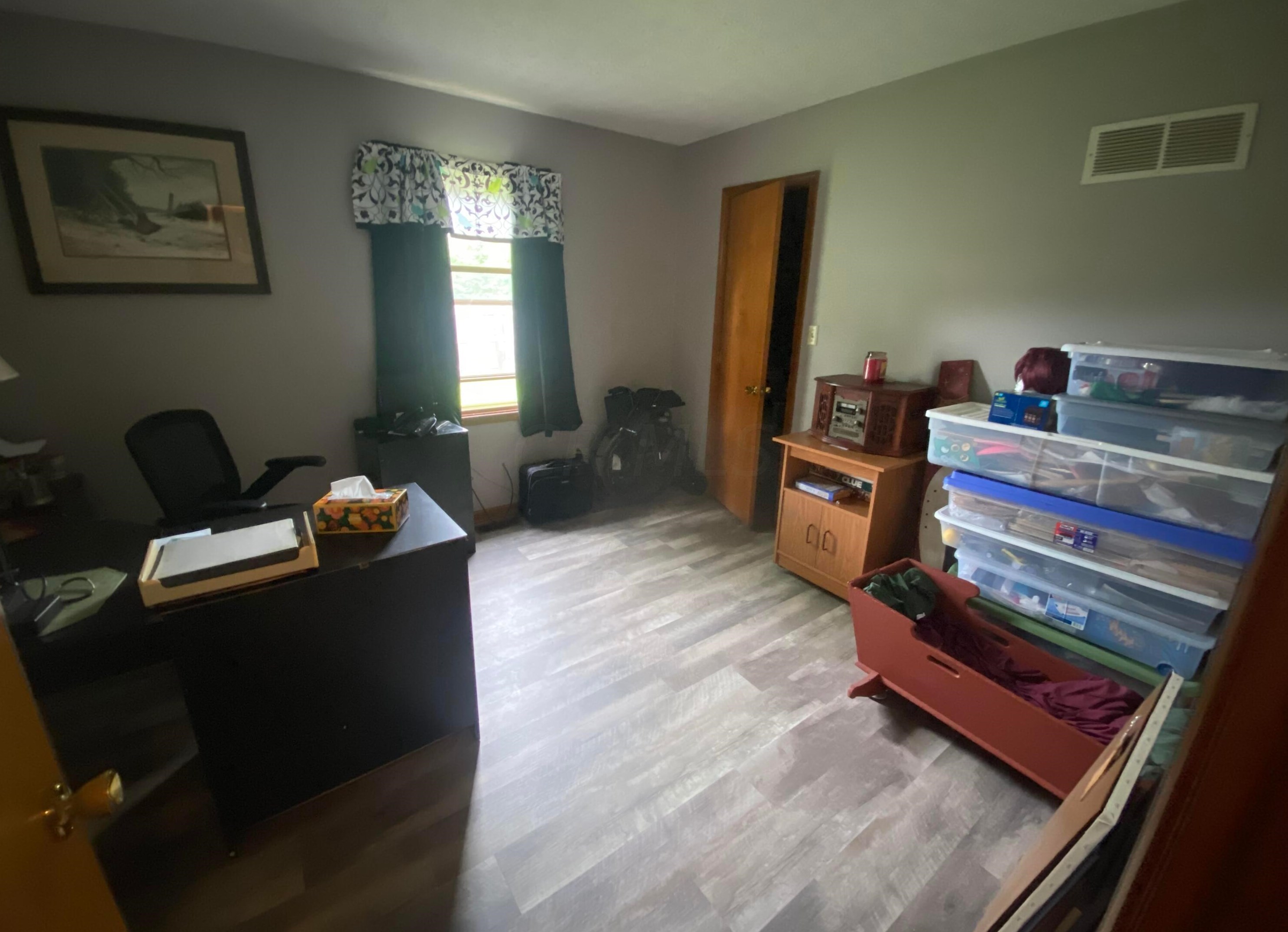 484 Federal Cir, Delaware OH  43015-1164 exterior