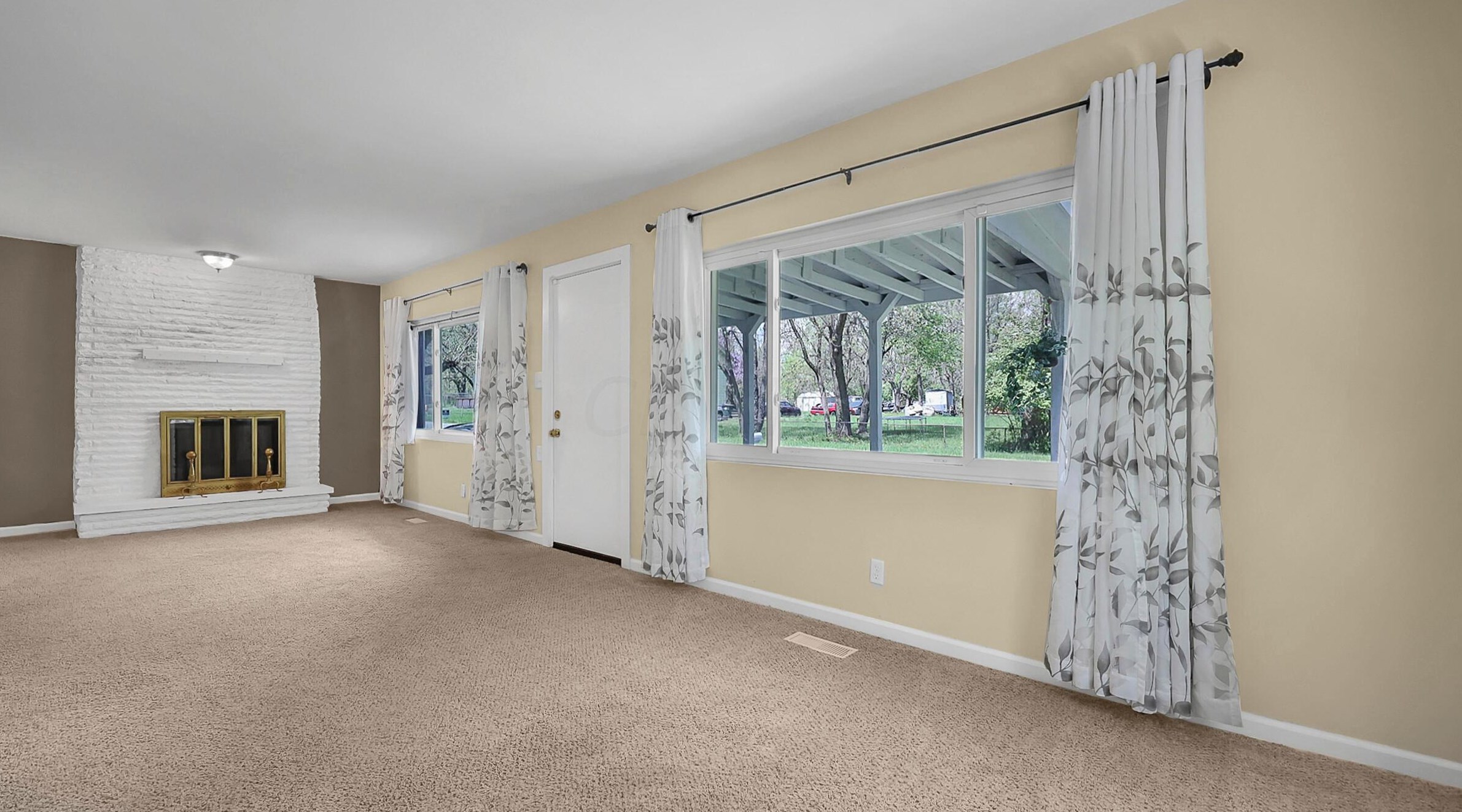 2419 Melrose Ave, Columbus OH 43224-2446 exterior