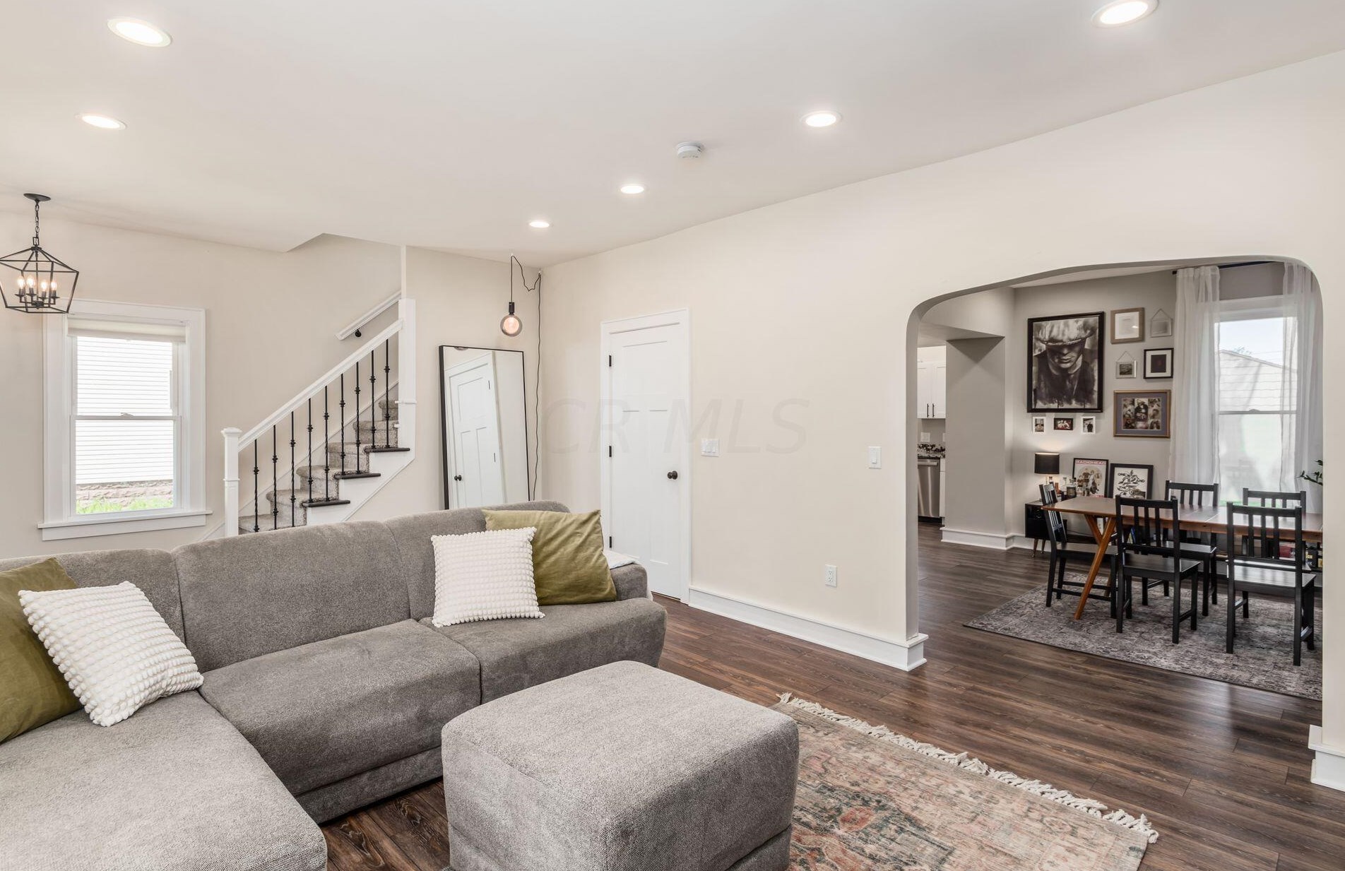 884 Ellsworth Ave, Columbus OH  43206-1708 exterior